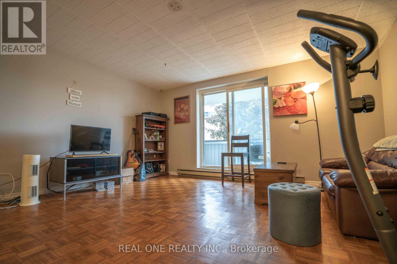 204 - 6 Walton Avenue, Kitchener, Ontario  N2C 2B5 - Photo 9 - X13849592