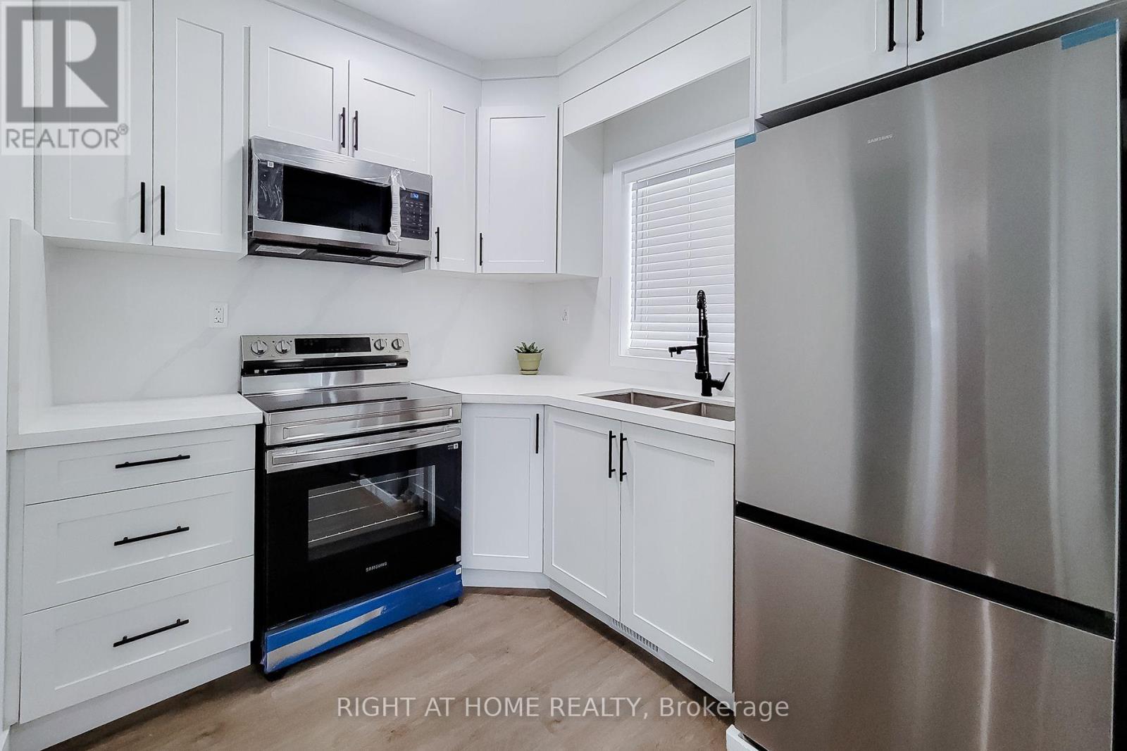 78 Hillyard Street E, Hamilton, Ontario L8L 6B4 - Photo 27 - X13849840