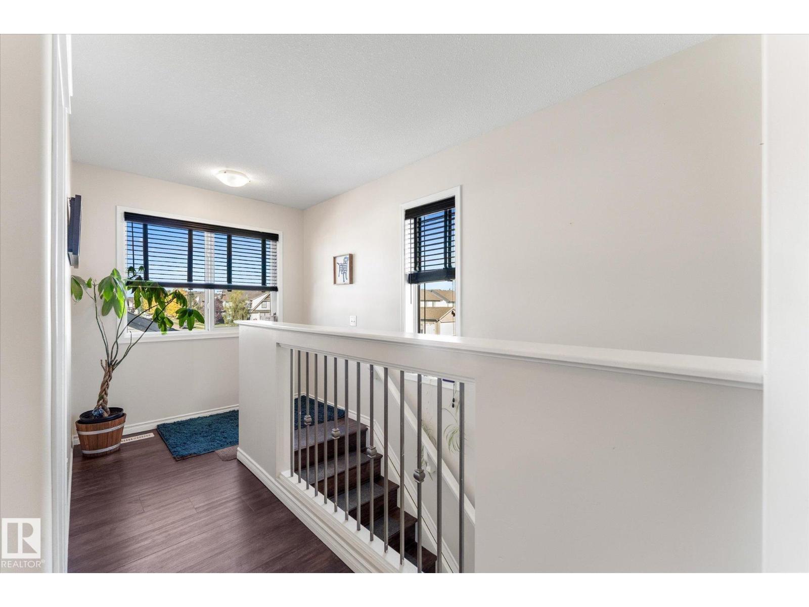 21304 59 AV NW NW
