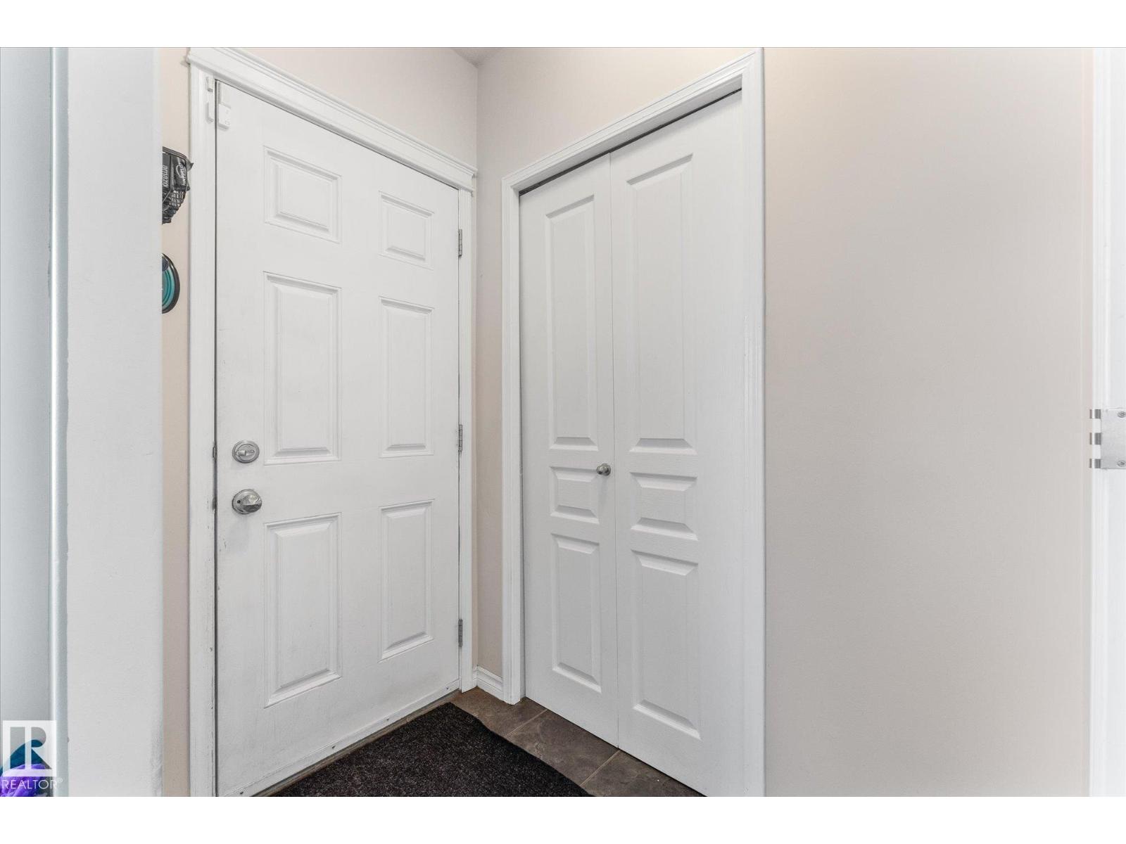 21304 59 AV NW NW