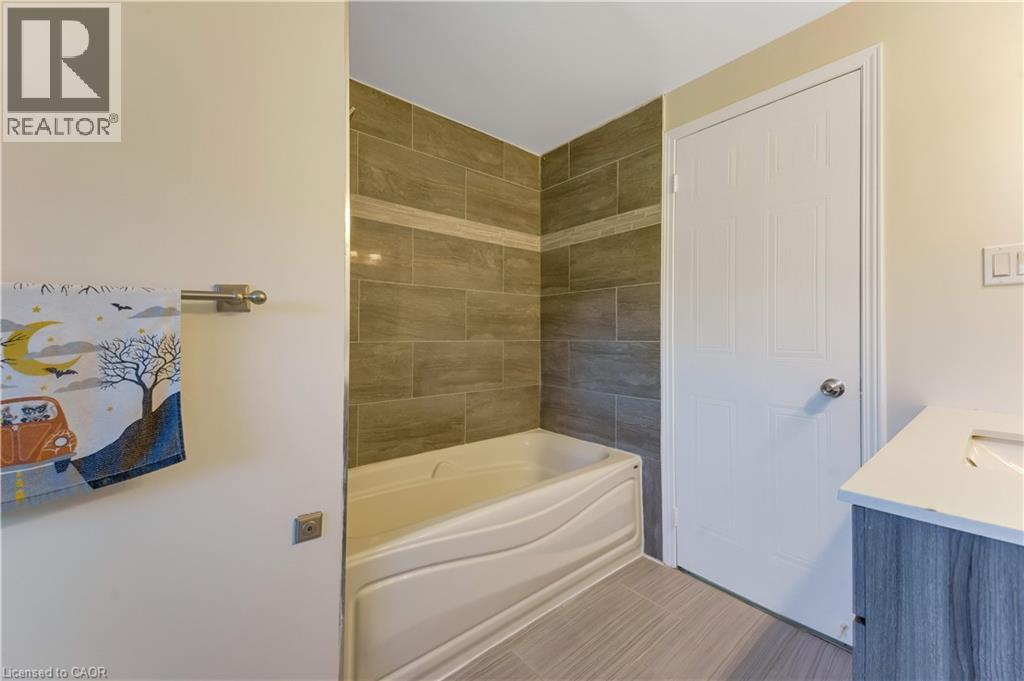 47 Bushnell Drive, Cambridge, Ontario  N1R 8C5 - Photo 25 - 40867756