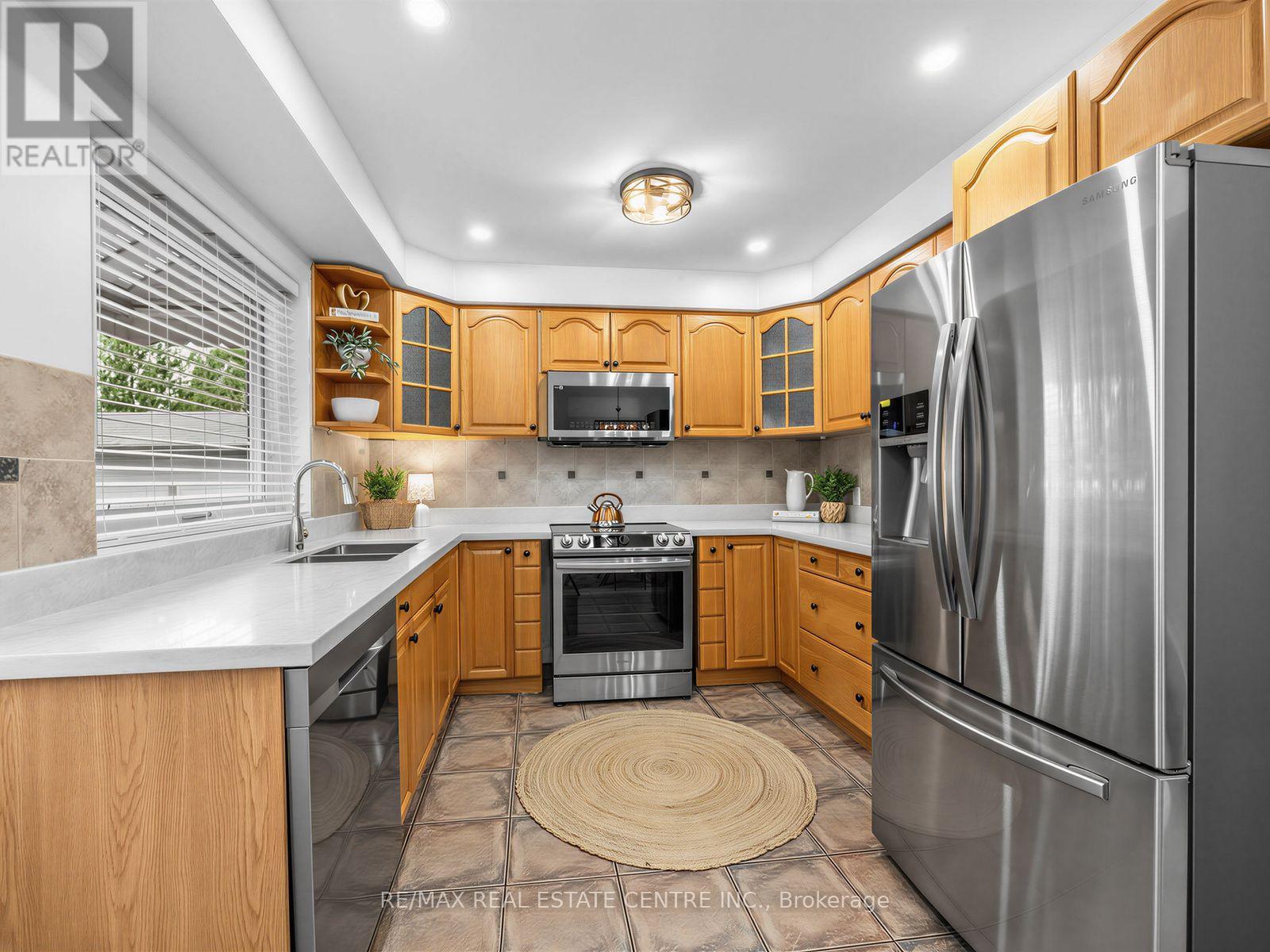 2475 Brookhurst Road, Mississauga, Ontario  L5J 1R4 - Photo 13 - W13849816