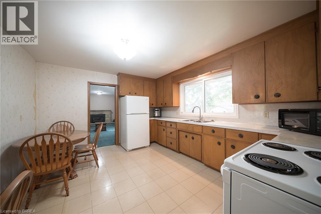 24 Japonica Crescent, Brantford, Ontario  N3R 1N6 - Photo 8 - 40865989