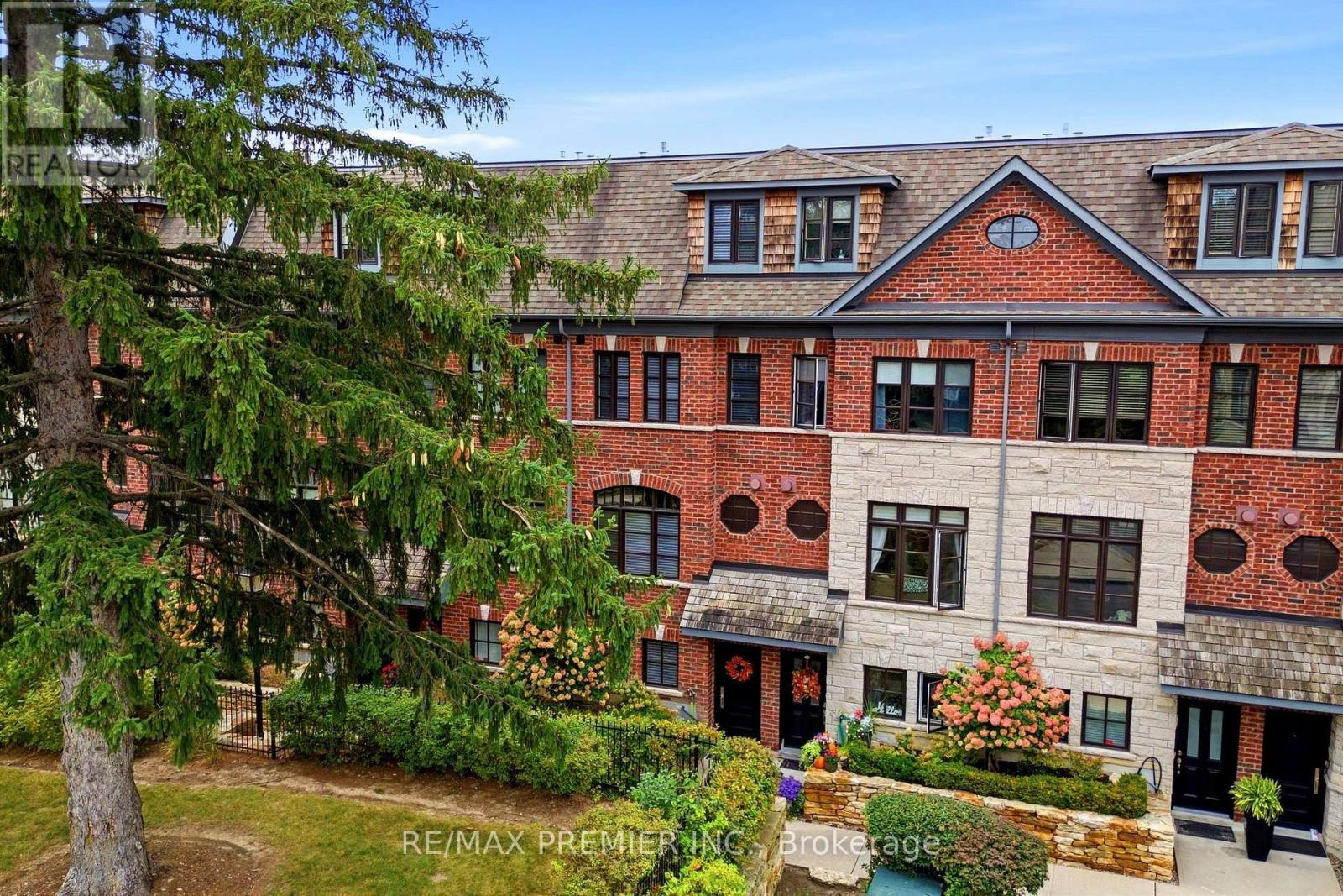 37 NEASE LANE, Vaughan, Ontario