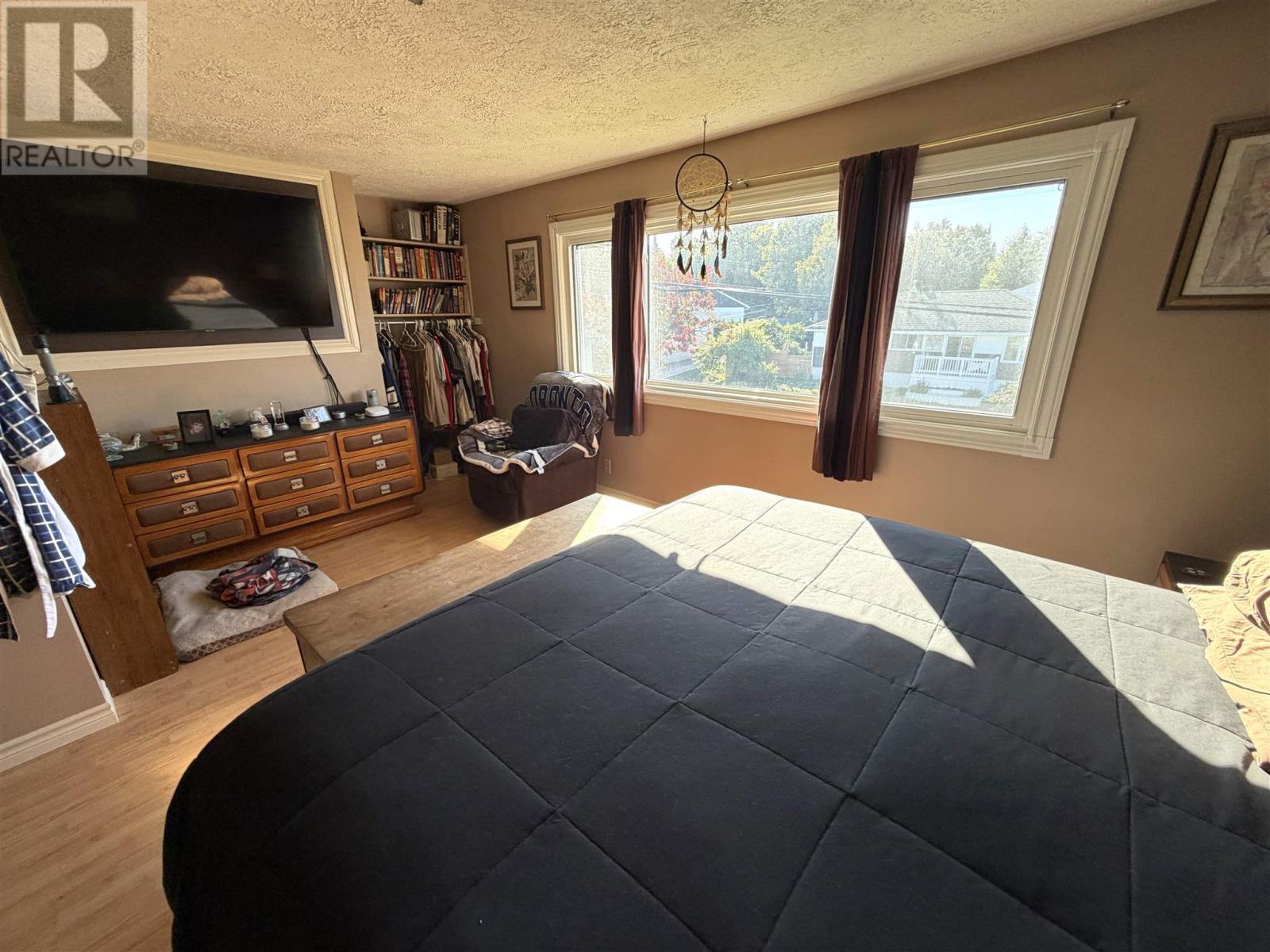 1 Joubin Rd, Elliot Lake, Ontario P5A 1V7 - Photo 12 - SM262724