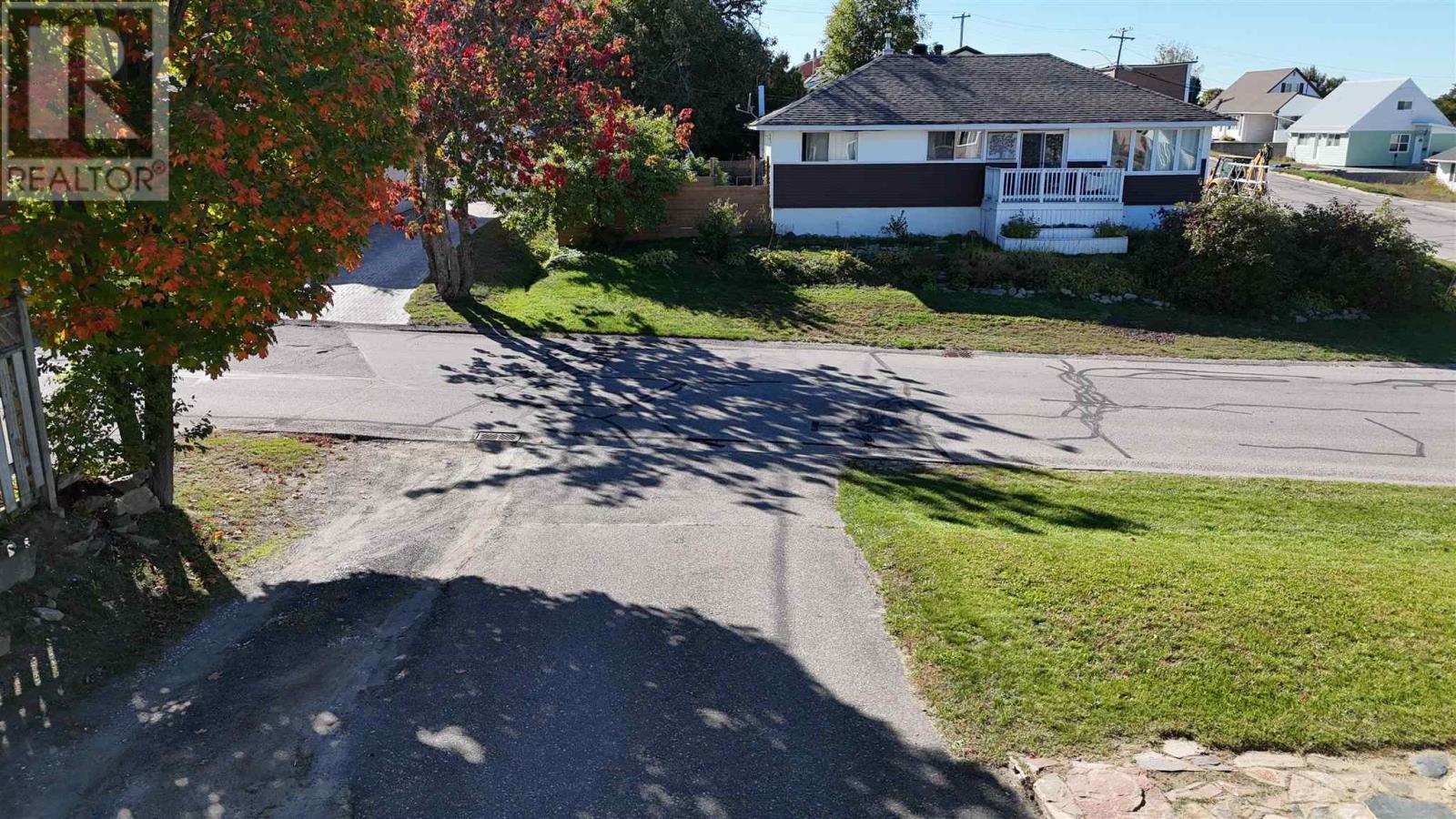 1 Joubin Rd, Elliot Lake, Ontario P5A 1V7 - Photo 23 - SM262724
