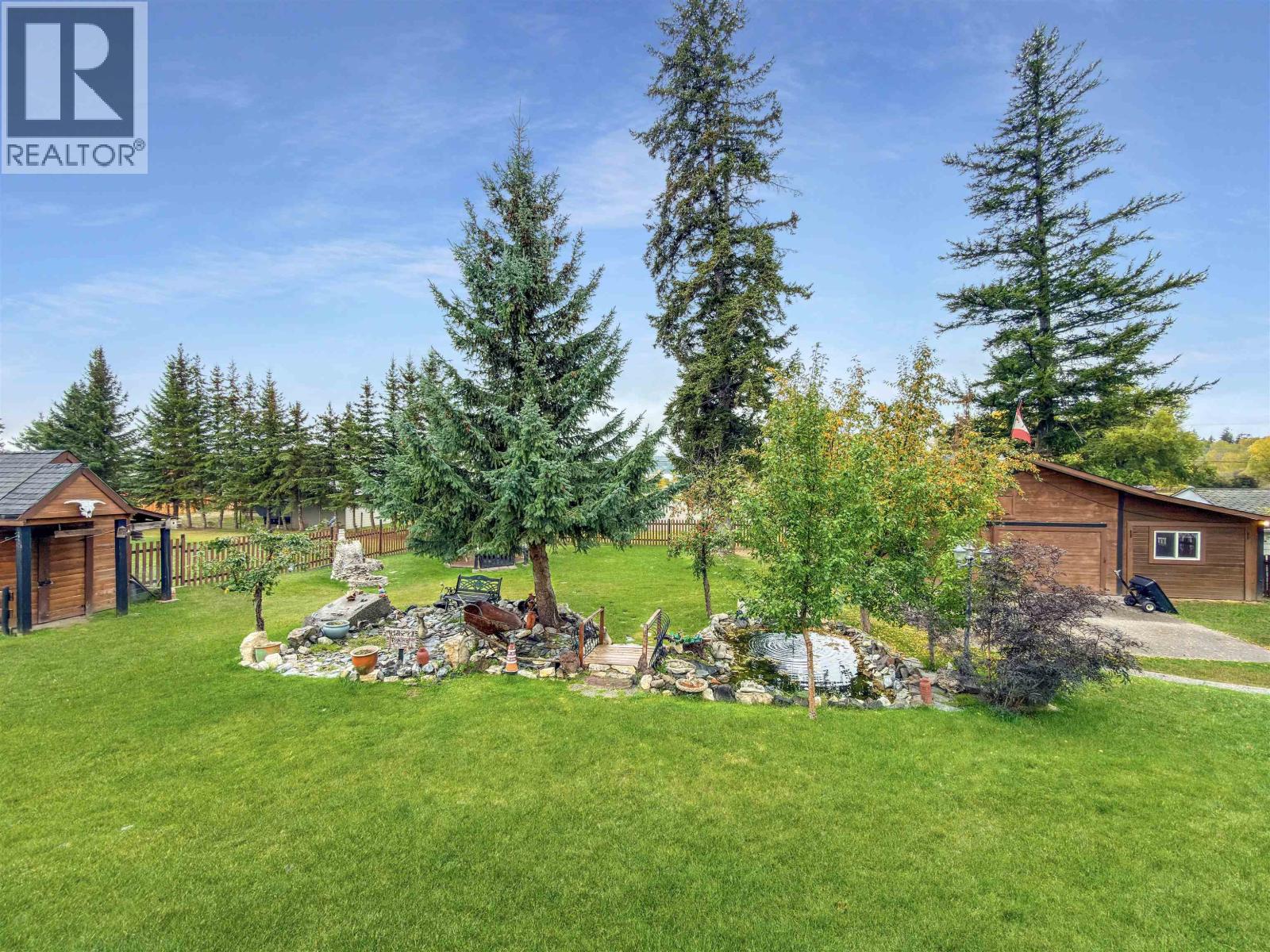 4832 Clarke Avenue, Lac La Hache, British Columbia  V0K 1T0 - Photo 28 - R3170832