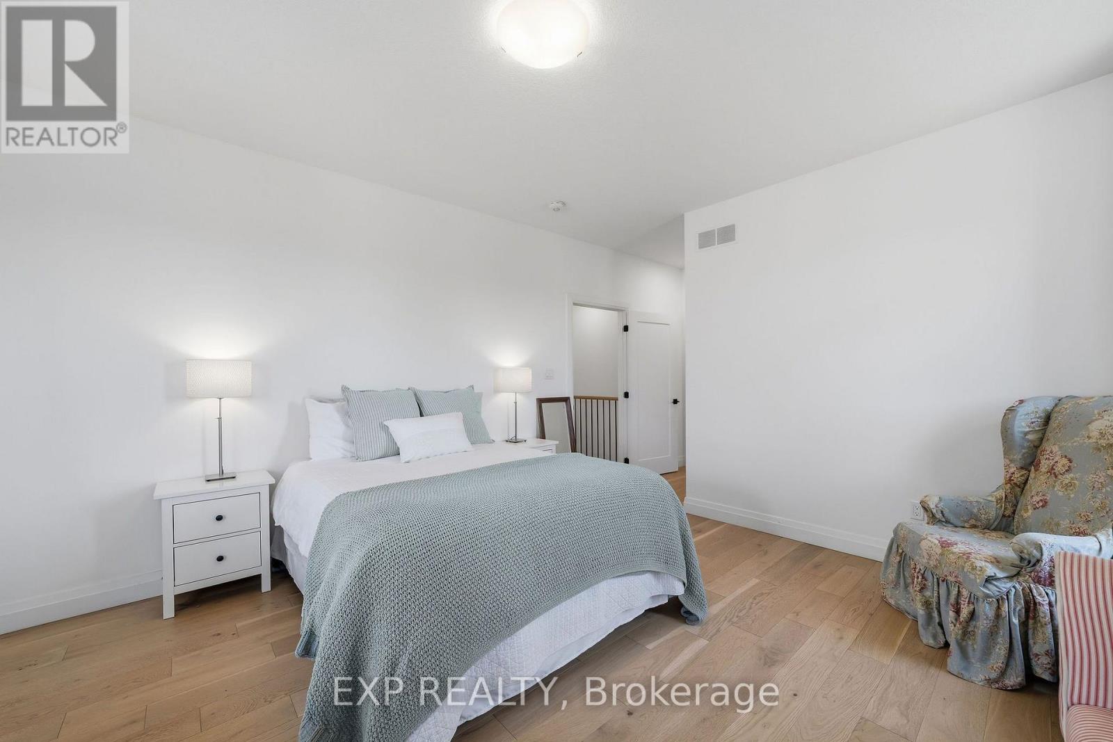 1 - 10038 Oxbrow Drive, Middlesex Centre, Ontario  N0L 1R0 - Photo 11 - X13849980