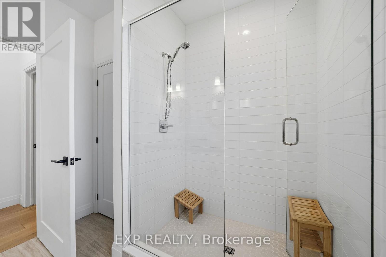 1 - 10038 Oxbrow Drive, Middlesex Centre, Ontario  N0L 1R0 - Photo 12 - X13849980