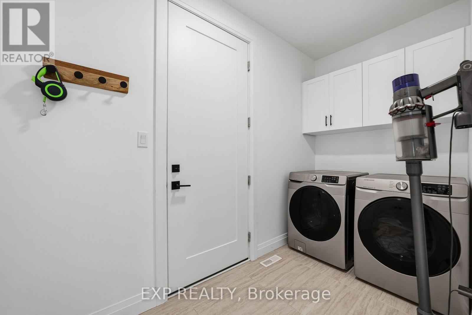 1 - 10038 Oxbrow Drive, Middlesex Centre, Ontario  N0L 1R0 - Photo 18 - X13849980