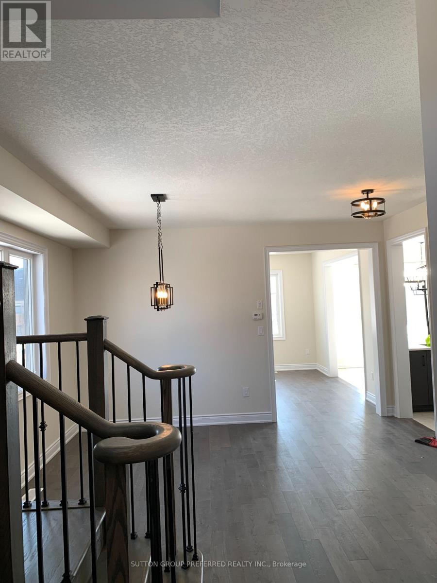 271 Vanilla Trail, Thorold, Ontario  L2V 0L3 - Photo 3 - X13850040