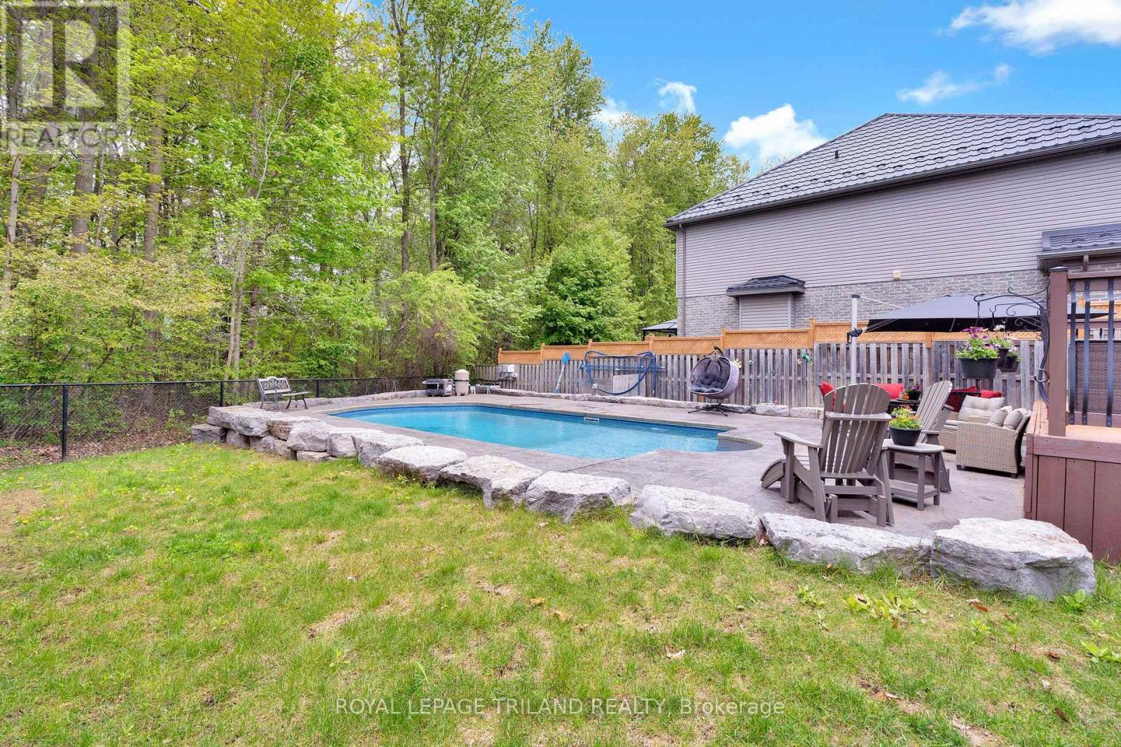 1018 Loft Court, London North, Ontario  N6G 0J9 - Photo 47 - X13850062