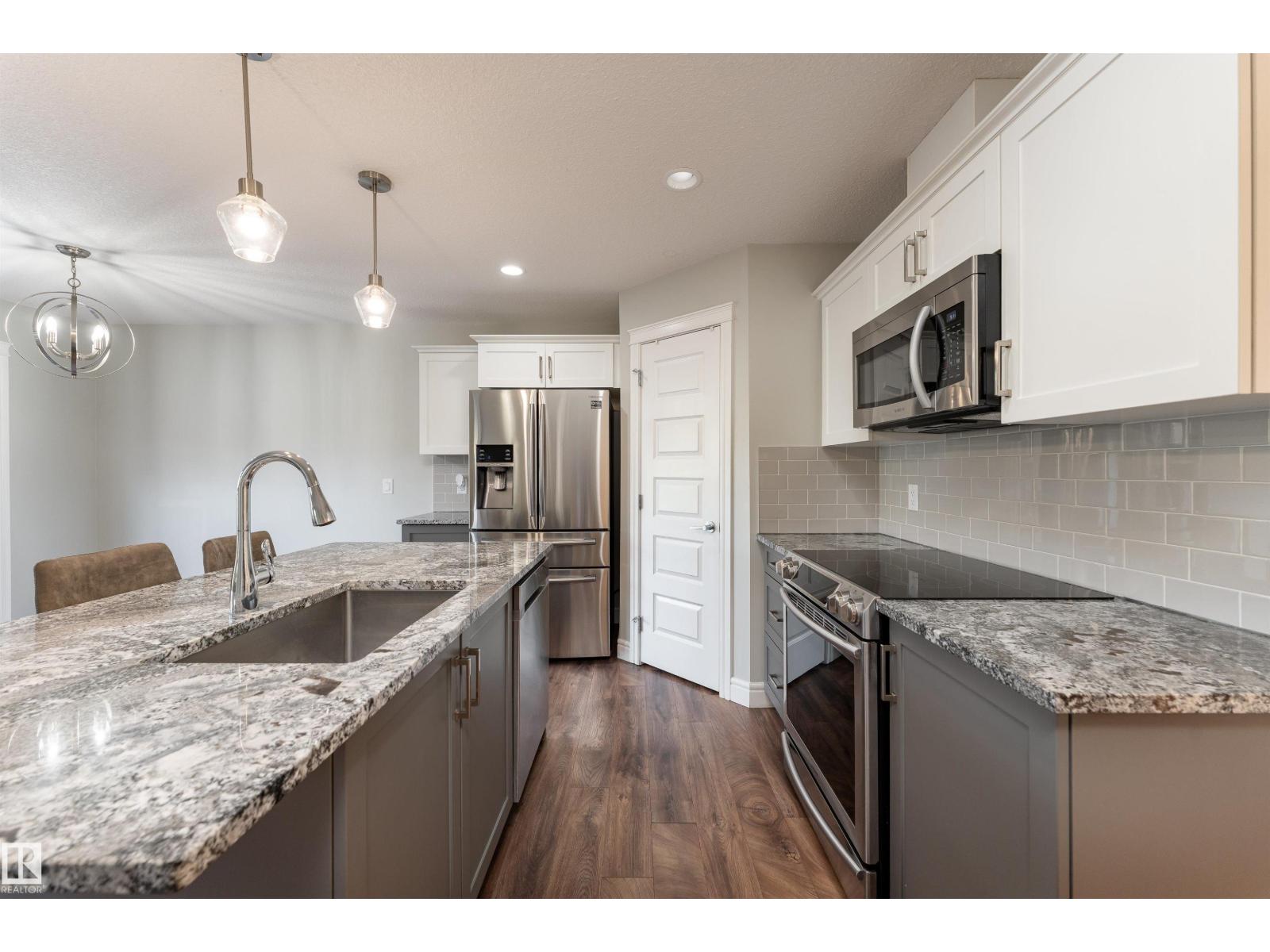 3885 Robins Cr Nw, Edmonton, Alberta  T5S 0M8 - Photo 11 - E4510749