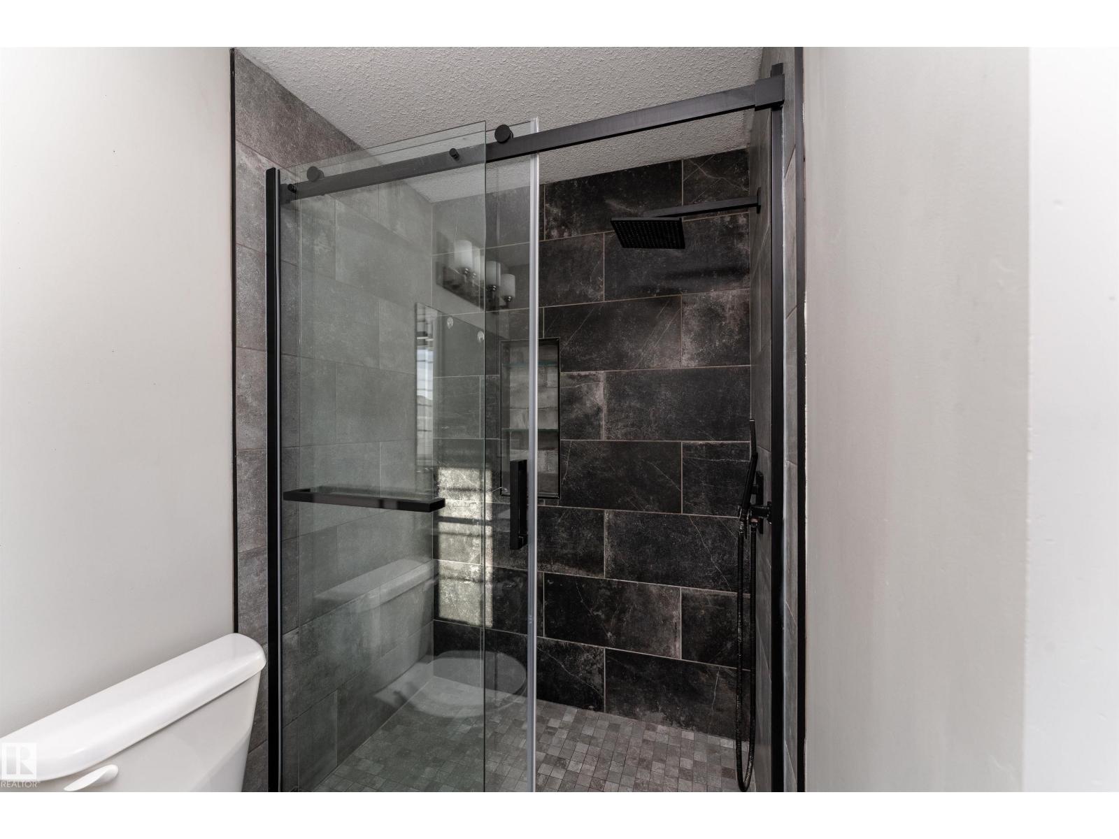 3885 Robins Cr Nw, Edmonton, Alberta  T5S 0M8 - Photo 27 - E4510749