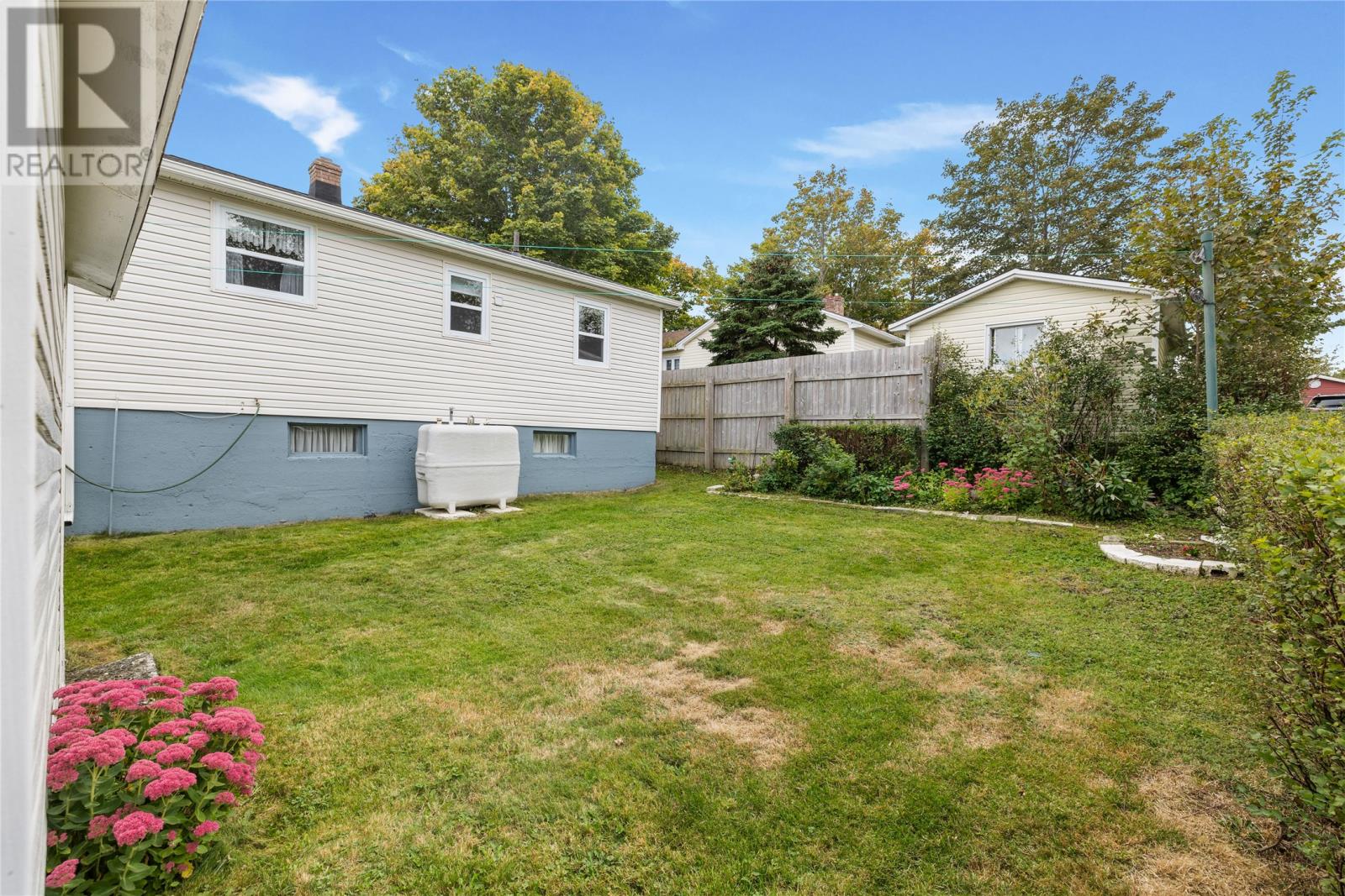 28 Ruth Avenue Mount Pearl Newfoundland & Labrador Canada A1N1H6 for Sale residential Haris Barki Keller Williams Platinum Realty 28 Ruth Avenue Mount Pearl Newfoundland & Labrador Canada A1N1H6, for Sale, residential, Haris Barki, Keller Williams Platinum Realty