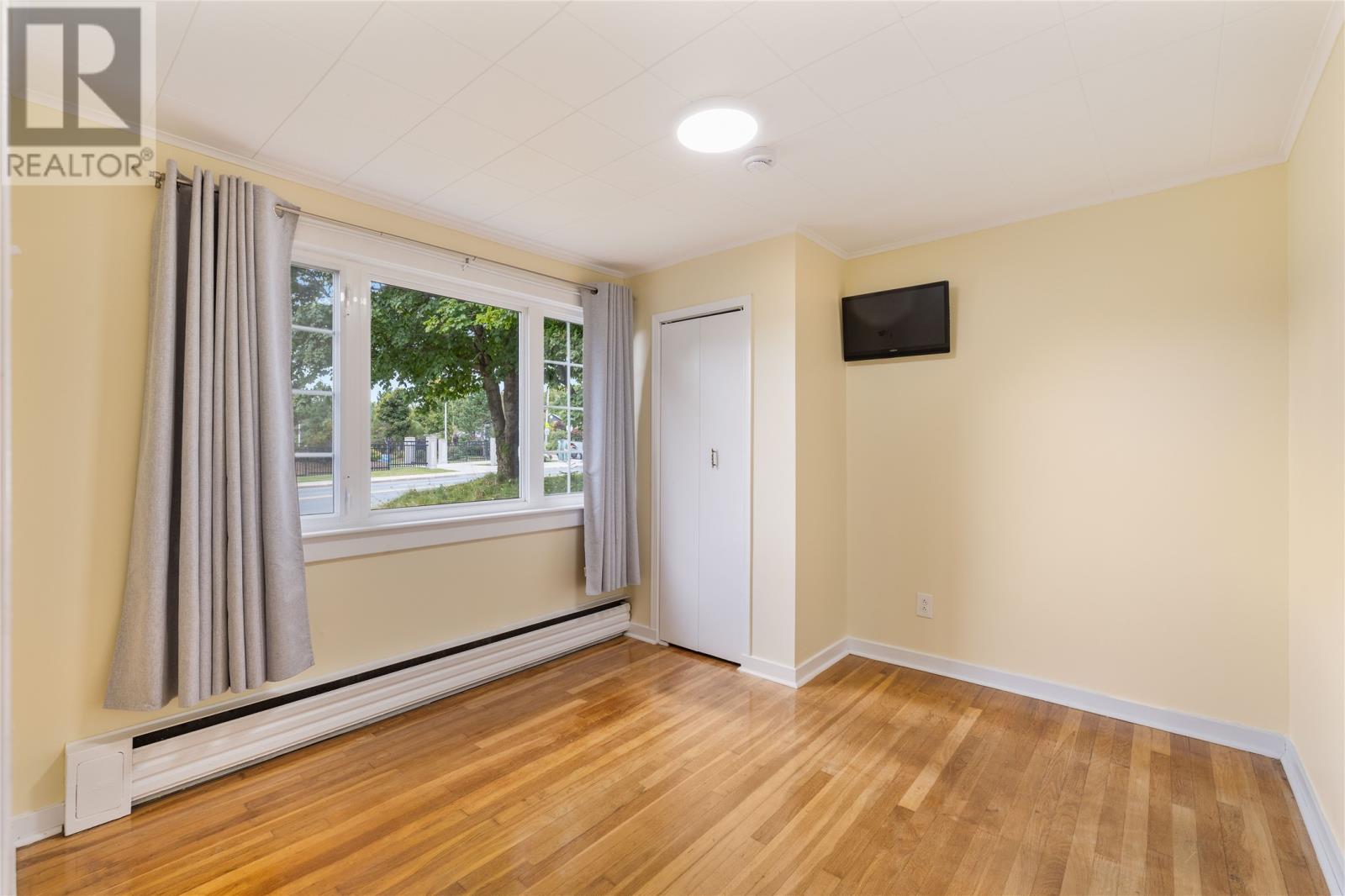 28 Ruth Avenue, Mount Pearl — photo 11