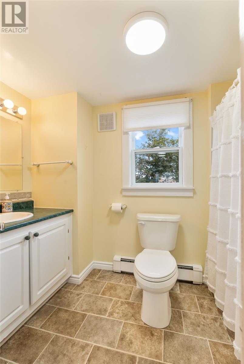 28 Ruth Avenue, Mount Pearl — photo 14