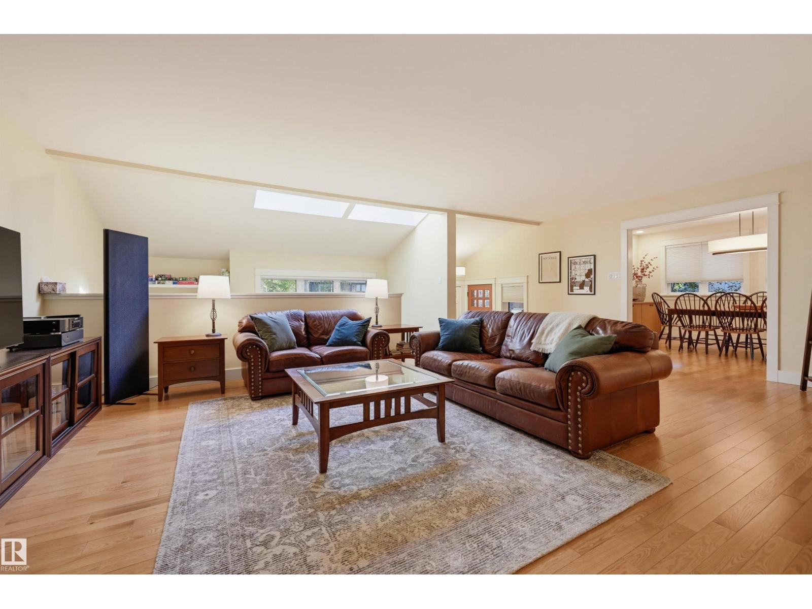 9130 118 ST NW