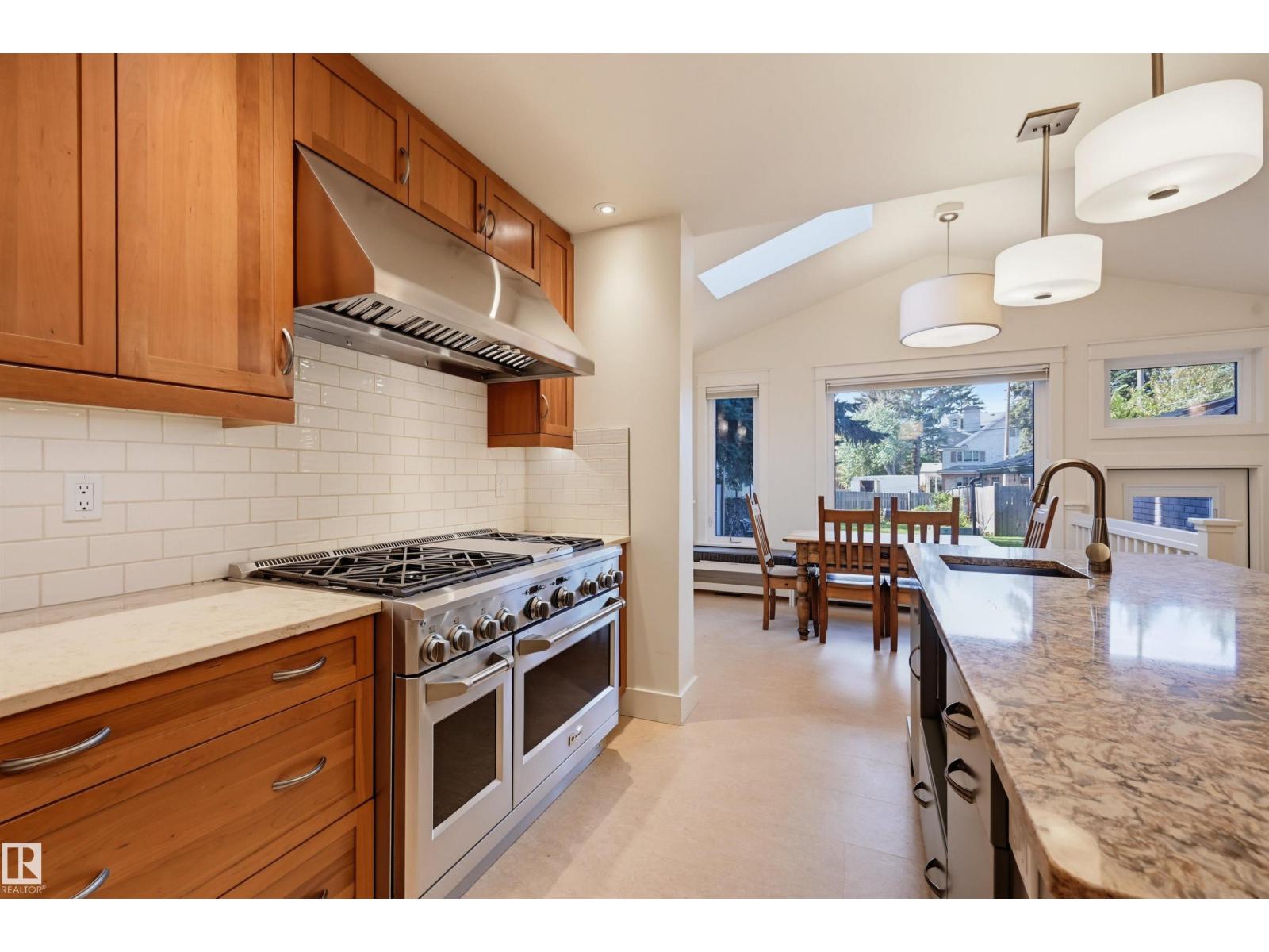 9130 118 ST NW
