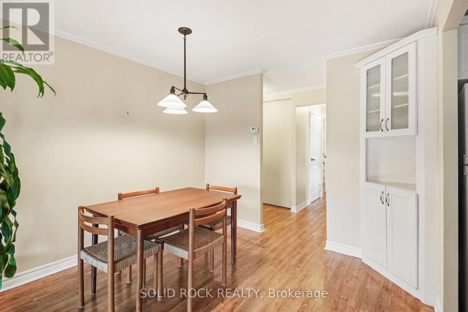 402 - 1171 Ambleside Drive, Ottawa, Ontario  K2B 8E1 - Photo 4 - X13849914