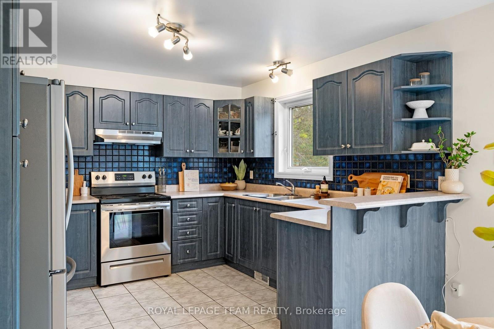 3710 Gauthier Street, Clarence-Rockland, Ontario K0A 1E0 - Photo 3 - X13850002