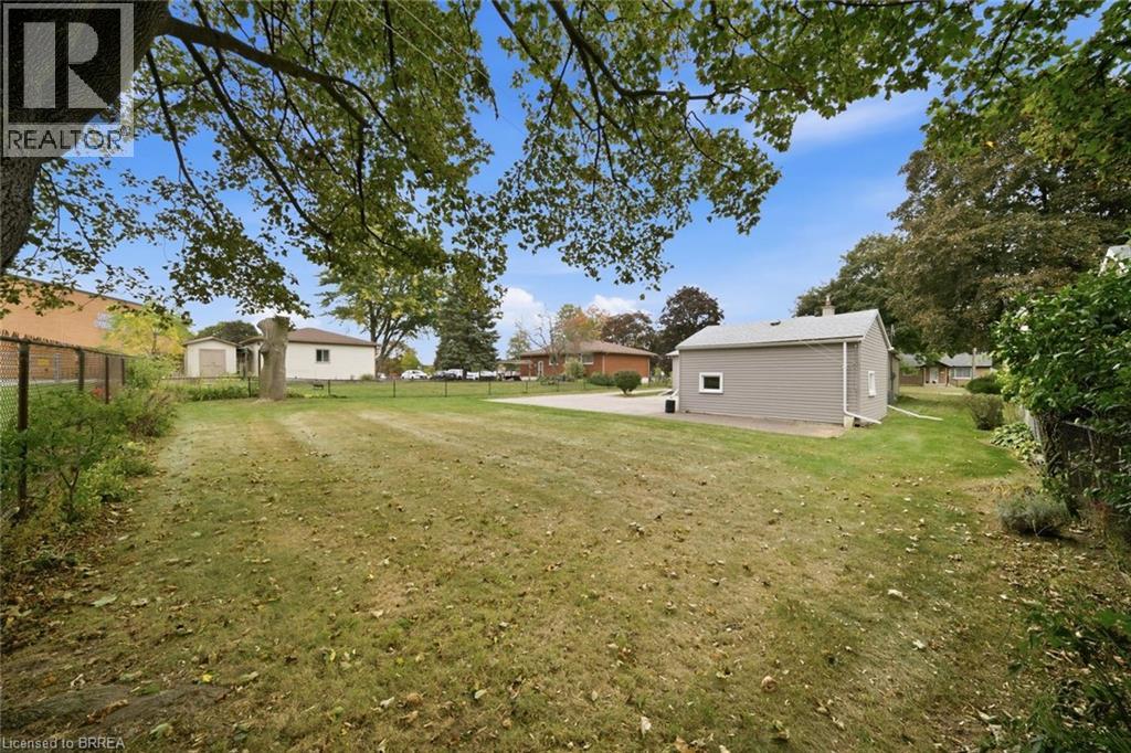 111 Silver Street, Paris, Ontario  N3L 1V2 - Photo 34 - 40866854