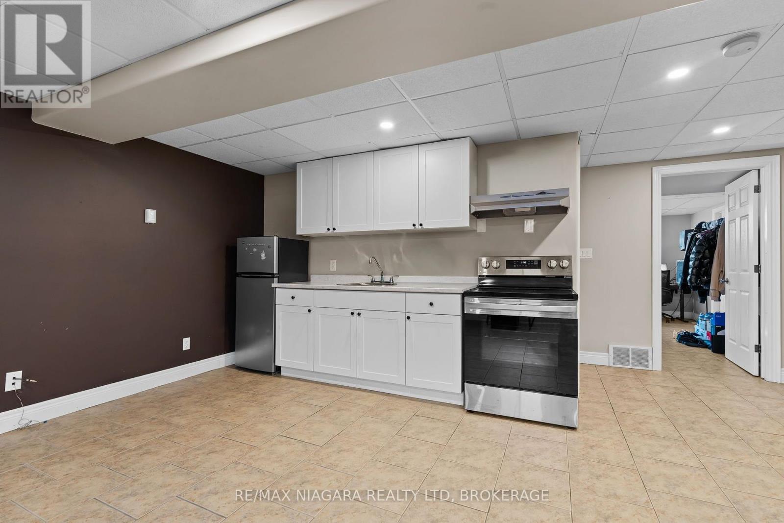 614 Buffalo Road, Fort Erie (Crescent Park), Ontario L2A 5G9 - Photo 18 - X13849898