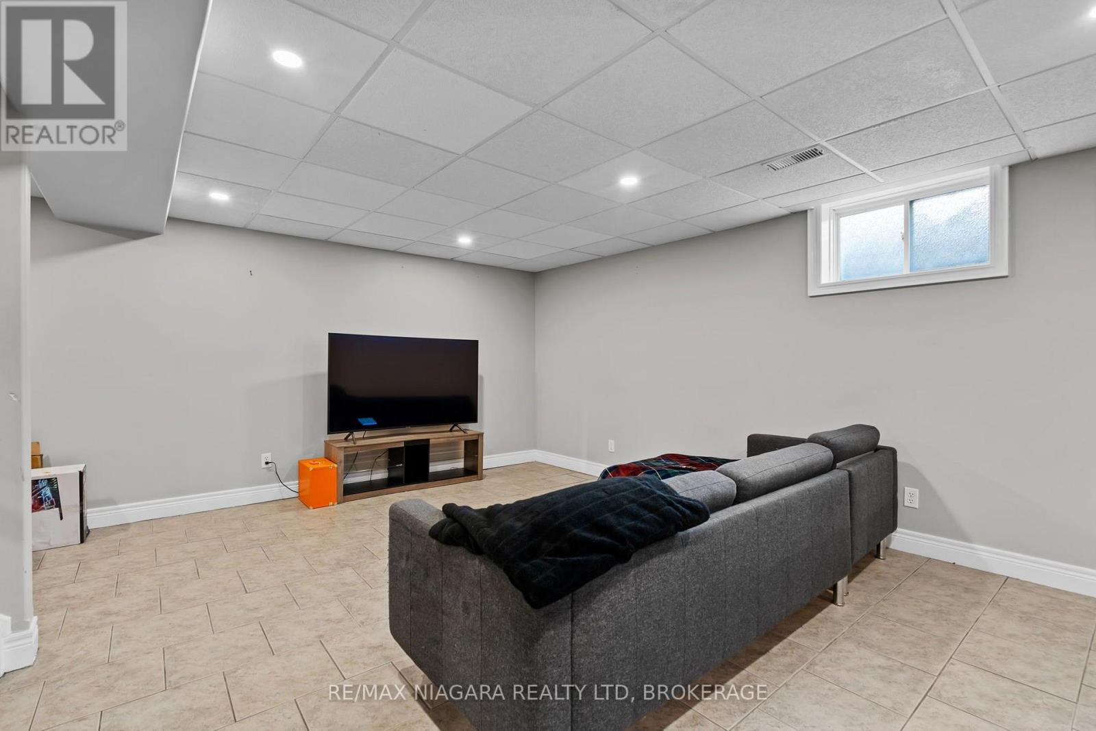 614 Buffalo Road, Fort Erie (Crescent Park), Ontario L2A 5G9 - Photo 20 - X13849898