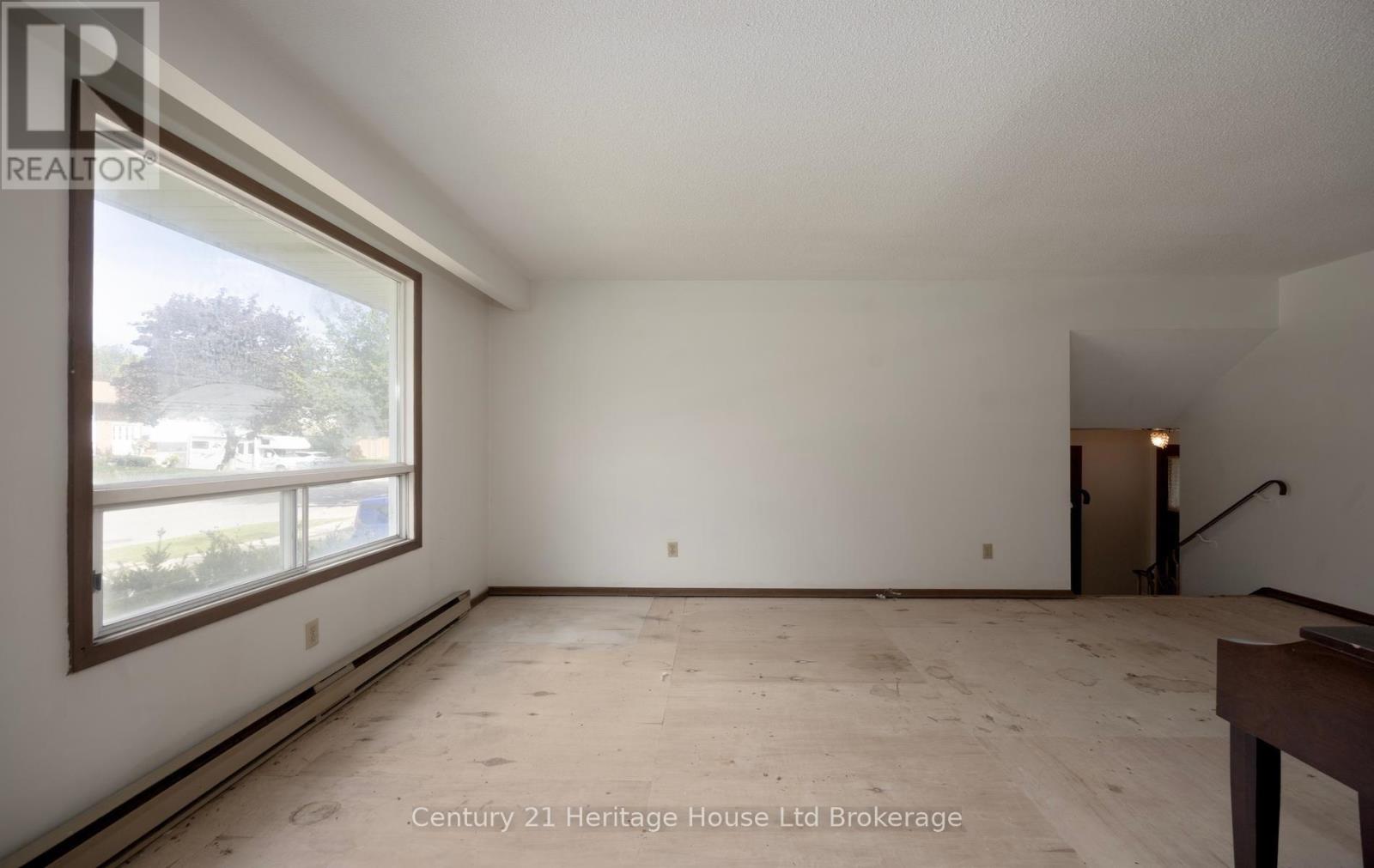 111 Briarhill Drive, Stratford, Ontario N5A 6N6 - Photo 15 - X13850060