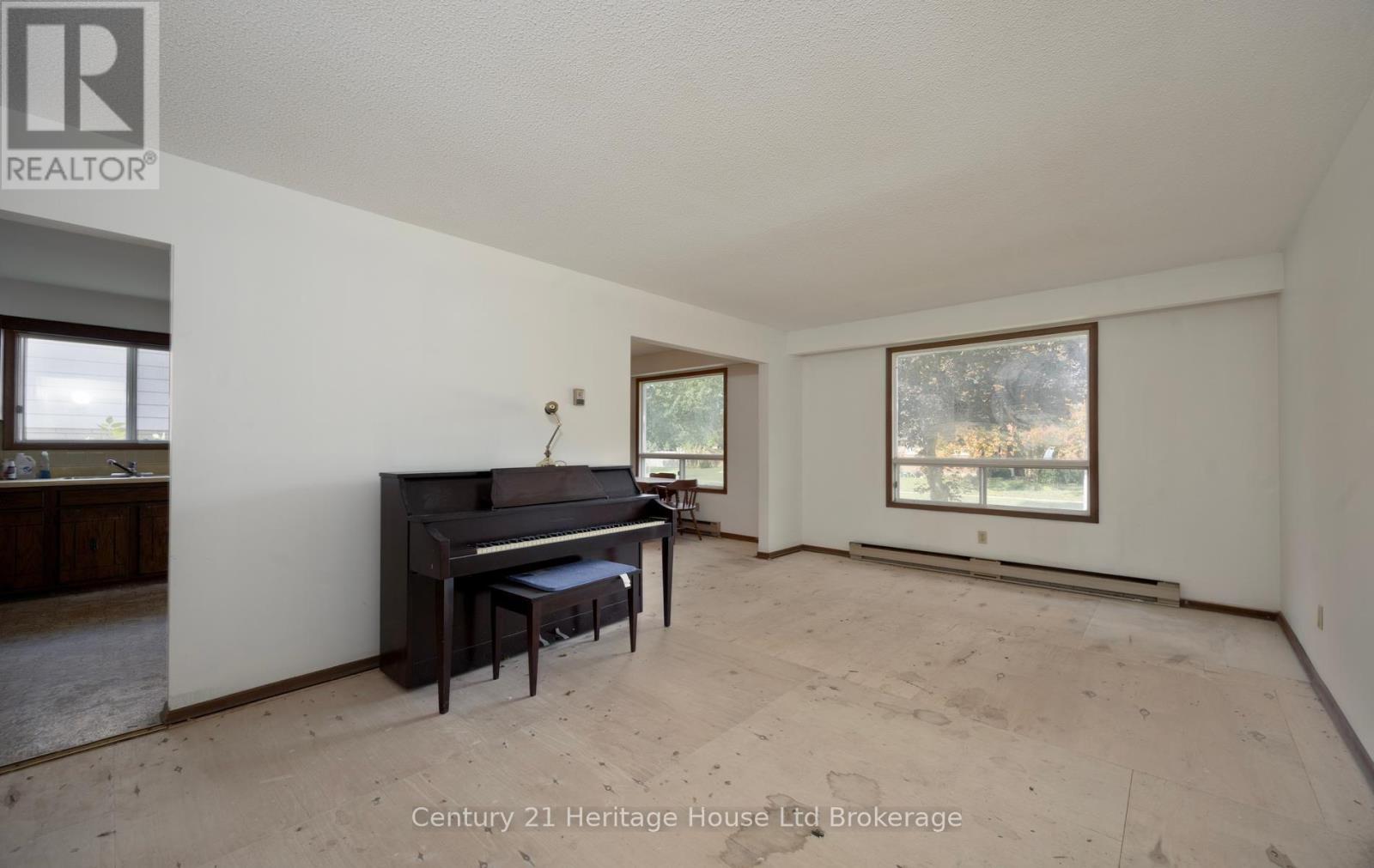 111 Briarhill Drive, Stratford, Ontario N5A 6N6 - Photo 18 - X13850060