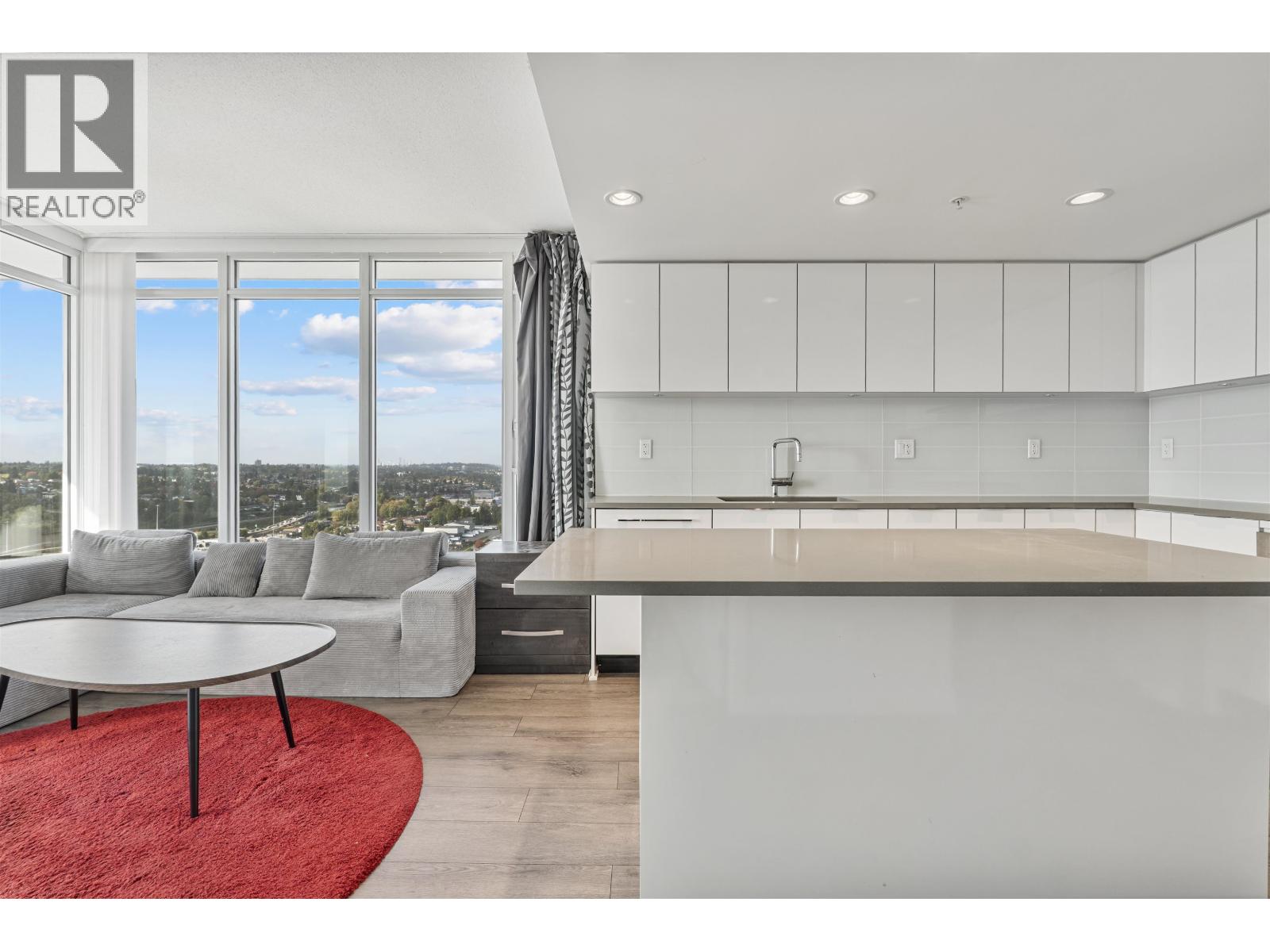 3703 2388 MADISON AVENUE