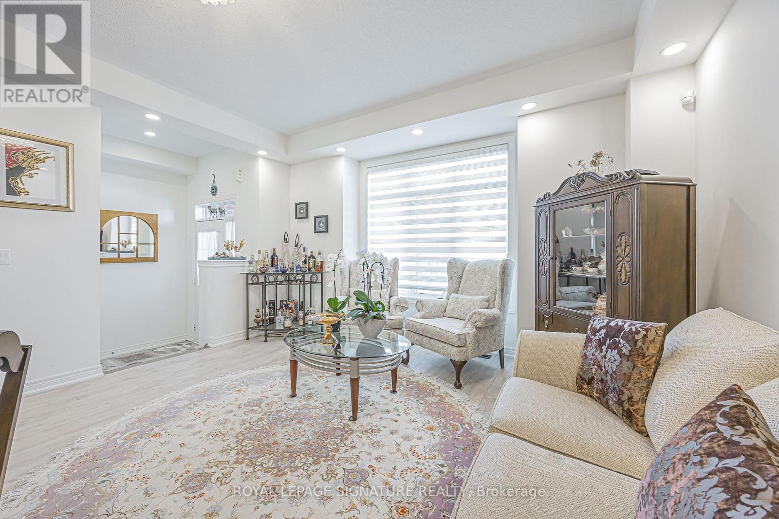 27 Beechborough Crescent, East Gwillimbury, Ontario  L9N 0L6 - Photo 6 - N13849948