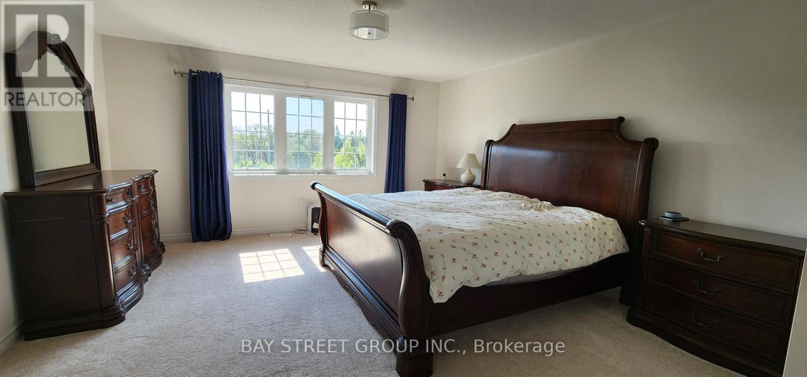 246 Degraaf Crescent, Aurora, Ontario  L4G 0X1 - Photo 12 - N13849950