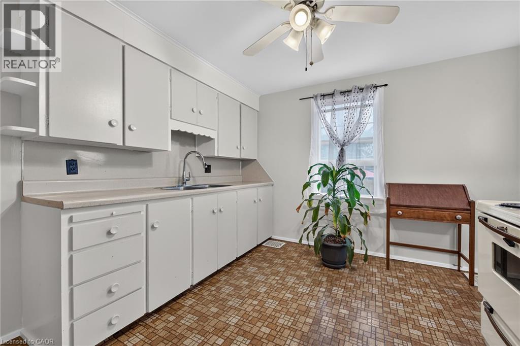103 Belmont Avenue, Hamilton, Ontario  L8L 7M2 - Photo 18 - 40867181