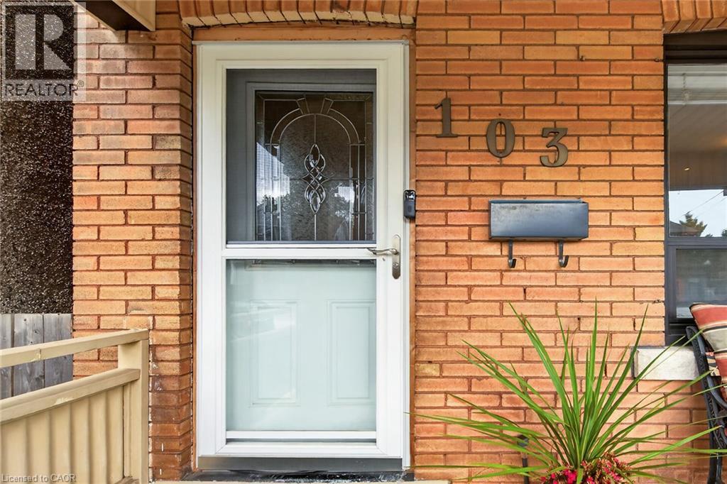 103 Belmont Avenue, Hamilton, Ontario  L8L 7M2 - Photo 4 - 40867181