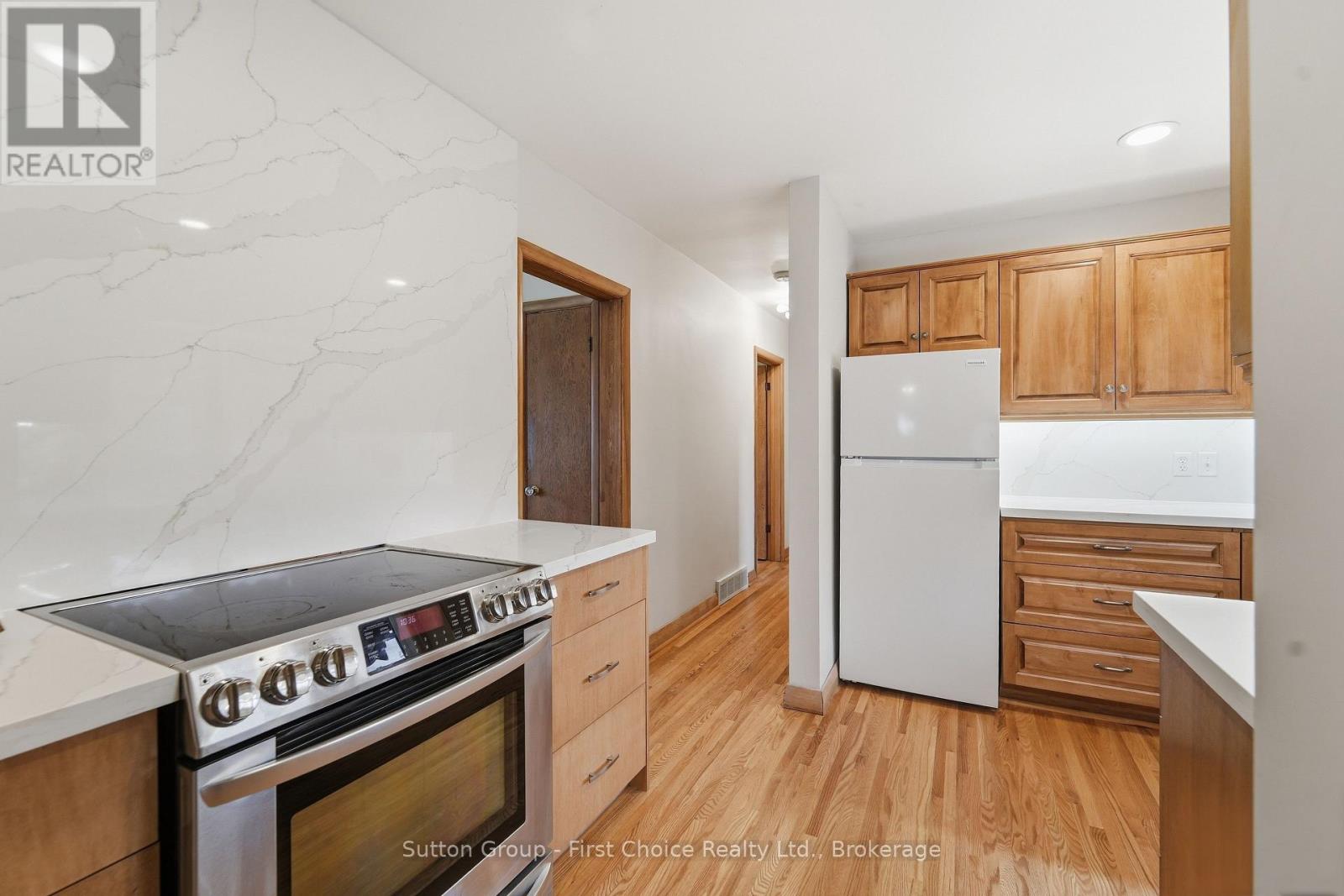 151 Woods Street, Stratford, Ontario  N5A 1M3 - Photo 11 - X13849904
