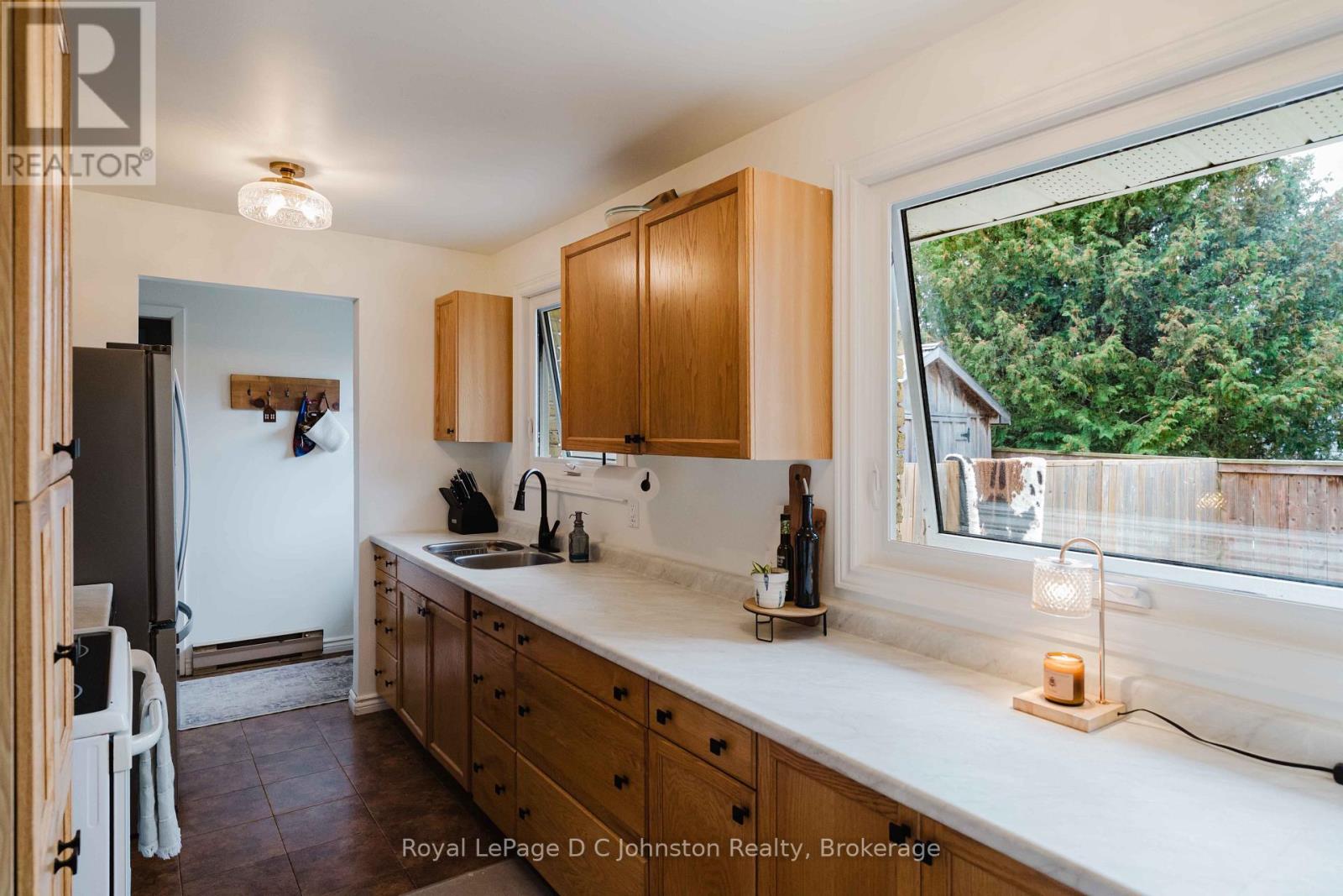 761 Arlington Street, Saugeen Shores, Ontario  N0H 2C4 - Photo 10 - X13850056