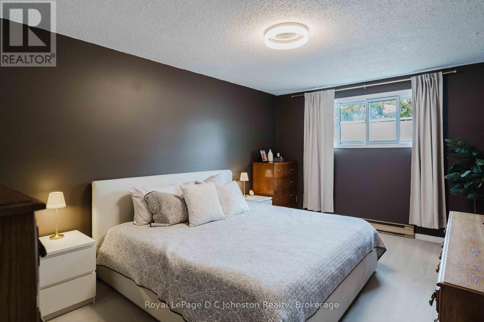 761 Arlington Street, Saugeen Shores, Ontario  N0H 2C4 - Photo 12 - X13850056