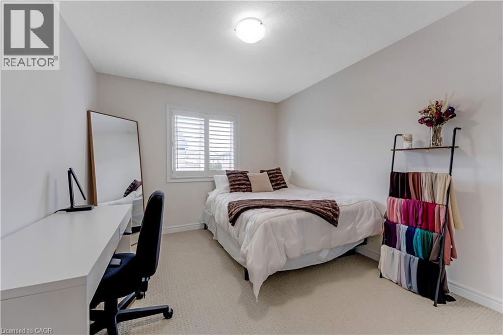 18 Crossbridge Avenue, Kitchener, Ontario  N2A 0J9 - Photo 29 - 40866102
