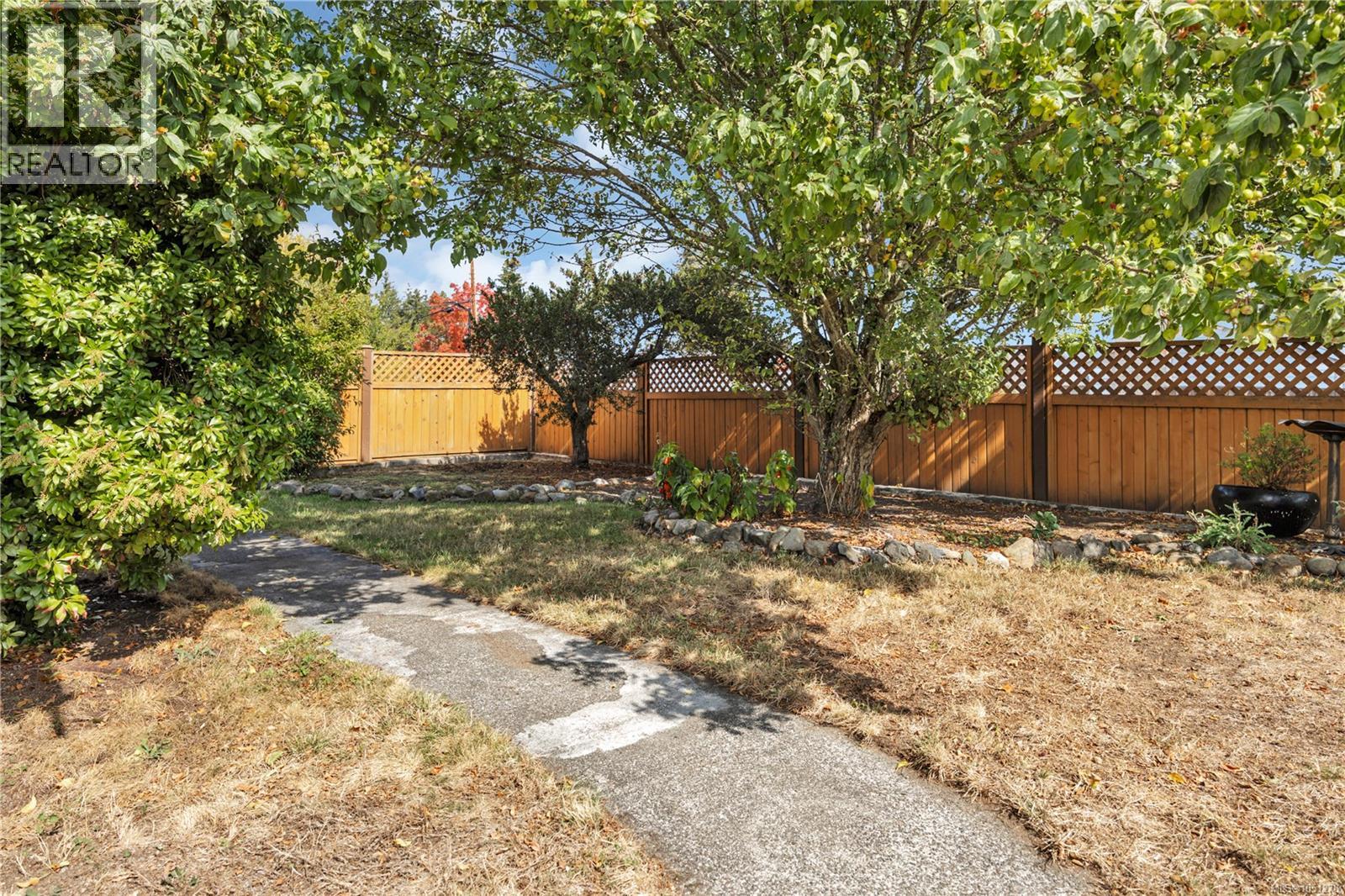 702 Forsyth Ave