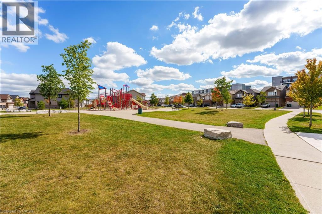 18 Crossbridge Avenue, Kitchener, Ontario  N2A 0J9 - Photo 38 - 40866102