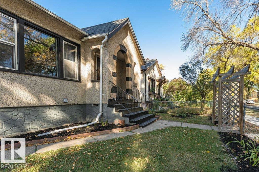 11910 94 ST NW