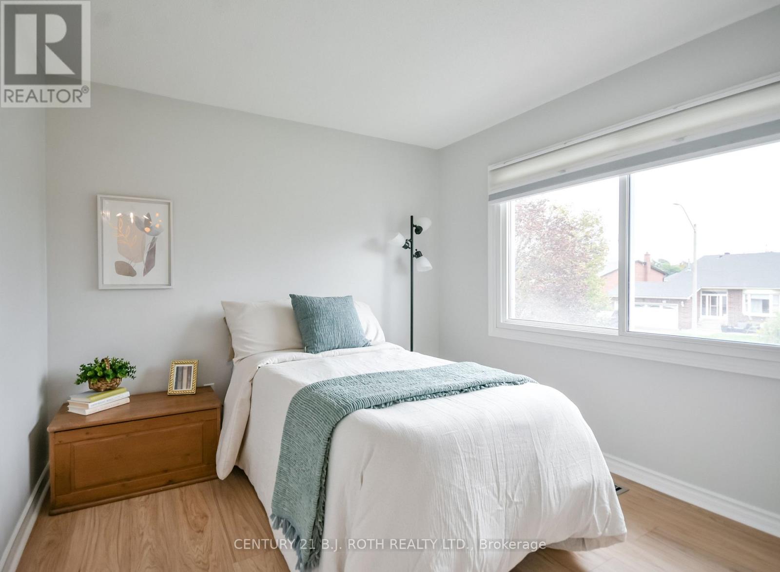 77 Pepler Place, Barrie, Ontario  L4N 5E3 - Photo 33 - S13849466