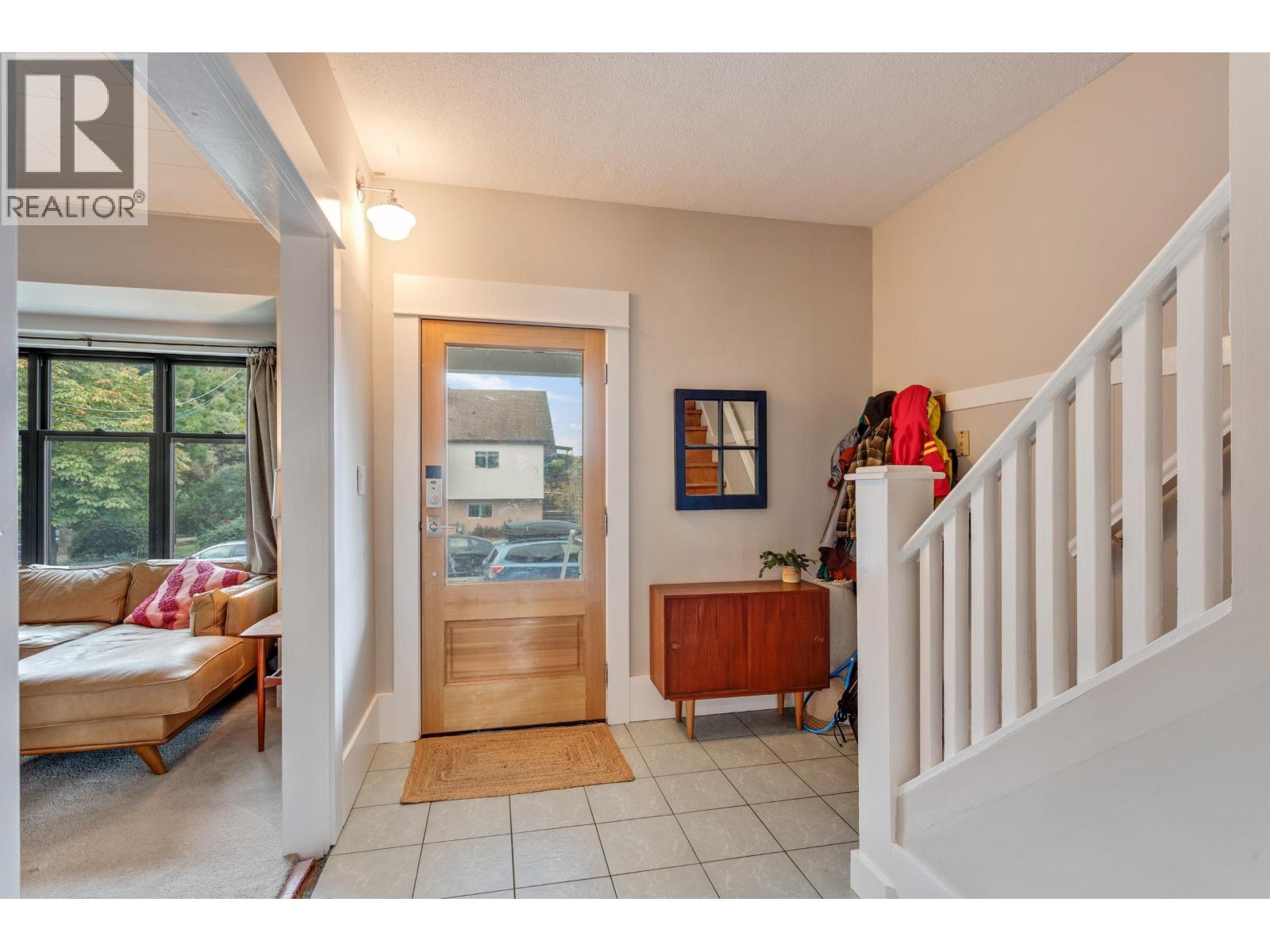 1444 LAKEWOOD DRIVE