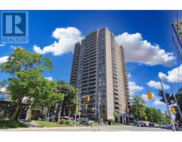401 - 135 MARLEE AVENUE, Toronto, Ontario