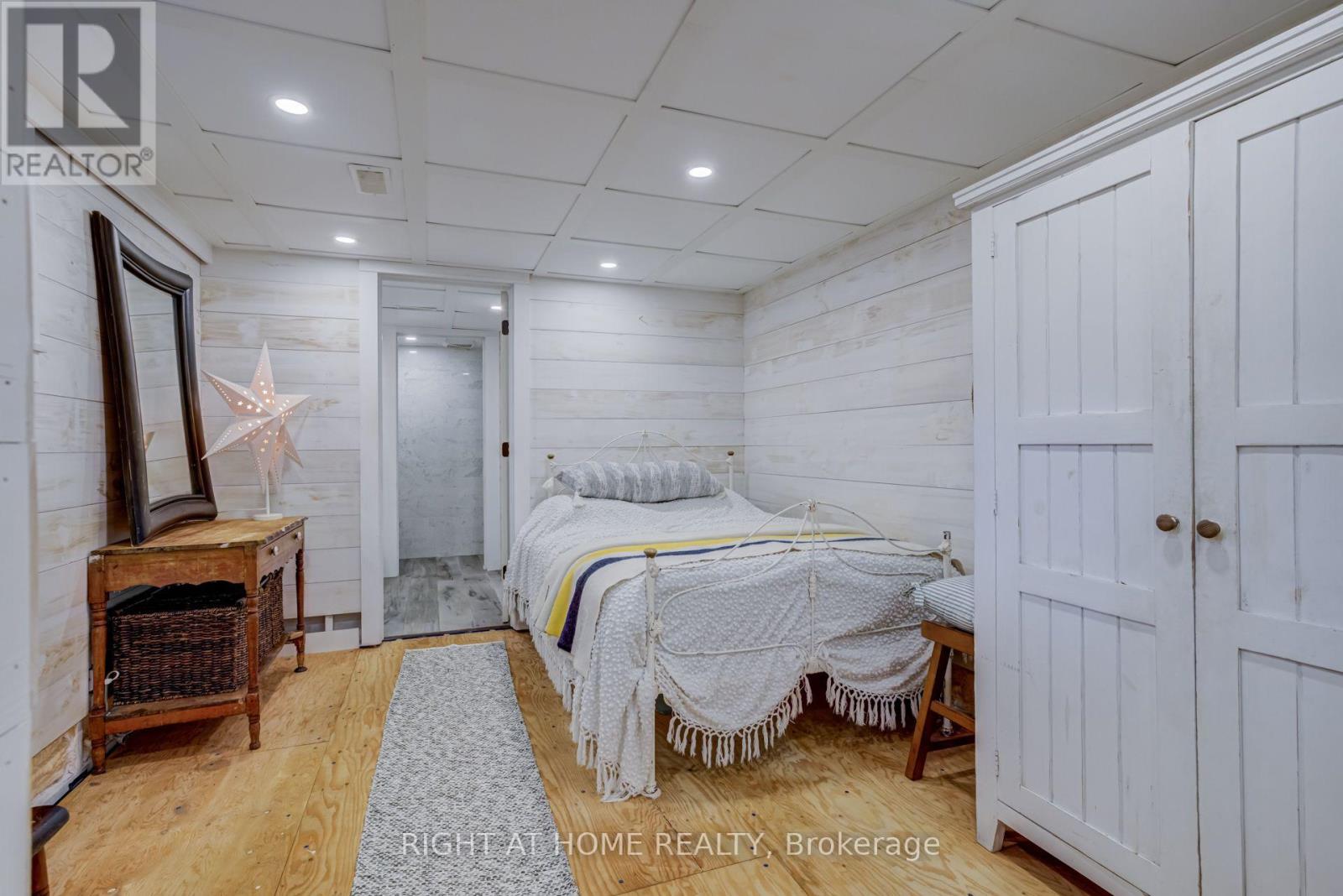 1627 Rometown Drive, Mississauga, Ontario L5E 2V4 - Photo 18 - W13849926