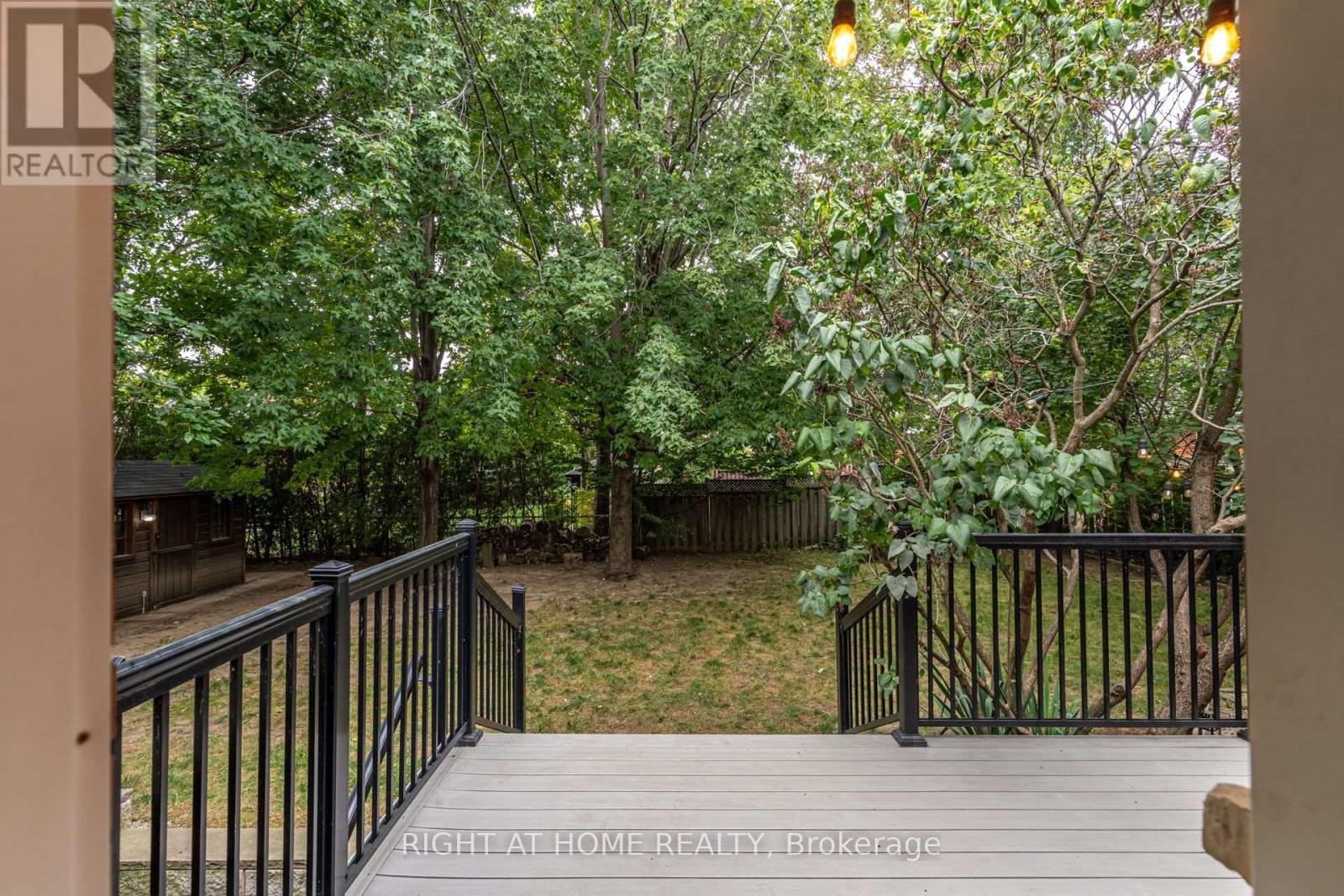 1627 Rometown Drive, Mississauga, Ontario L5E 2V4 - Photo 21 - W13849926