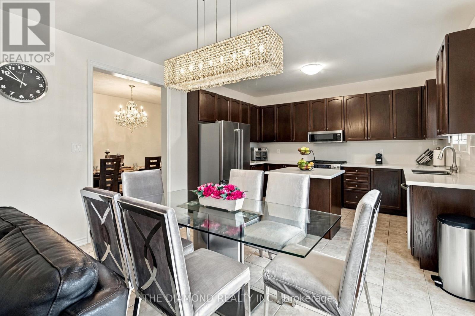 5 Penelope Street, Brampton, Ontario  L6P 3H7 - Photo 17 - W13849956