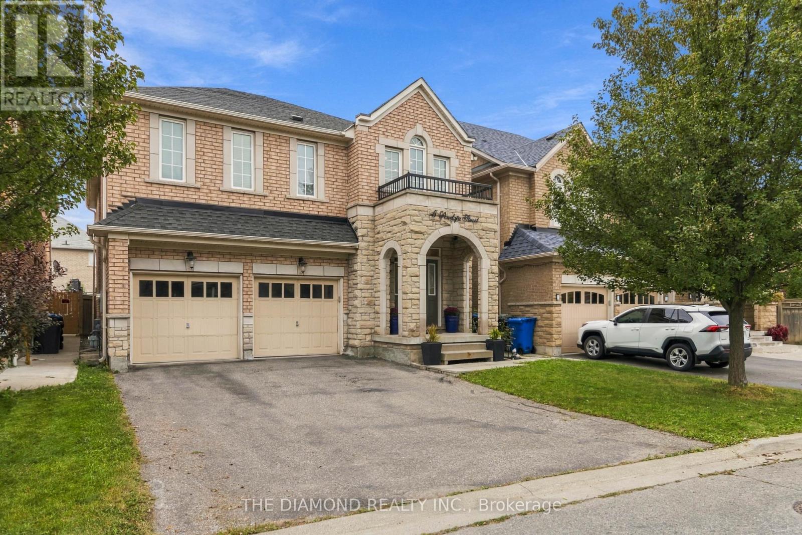 5 Penelope Street, Brampton, Ontario  L6P 3H7 - Photo 3 - W13849956