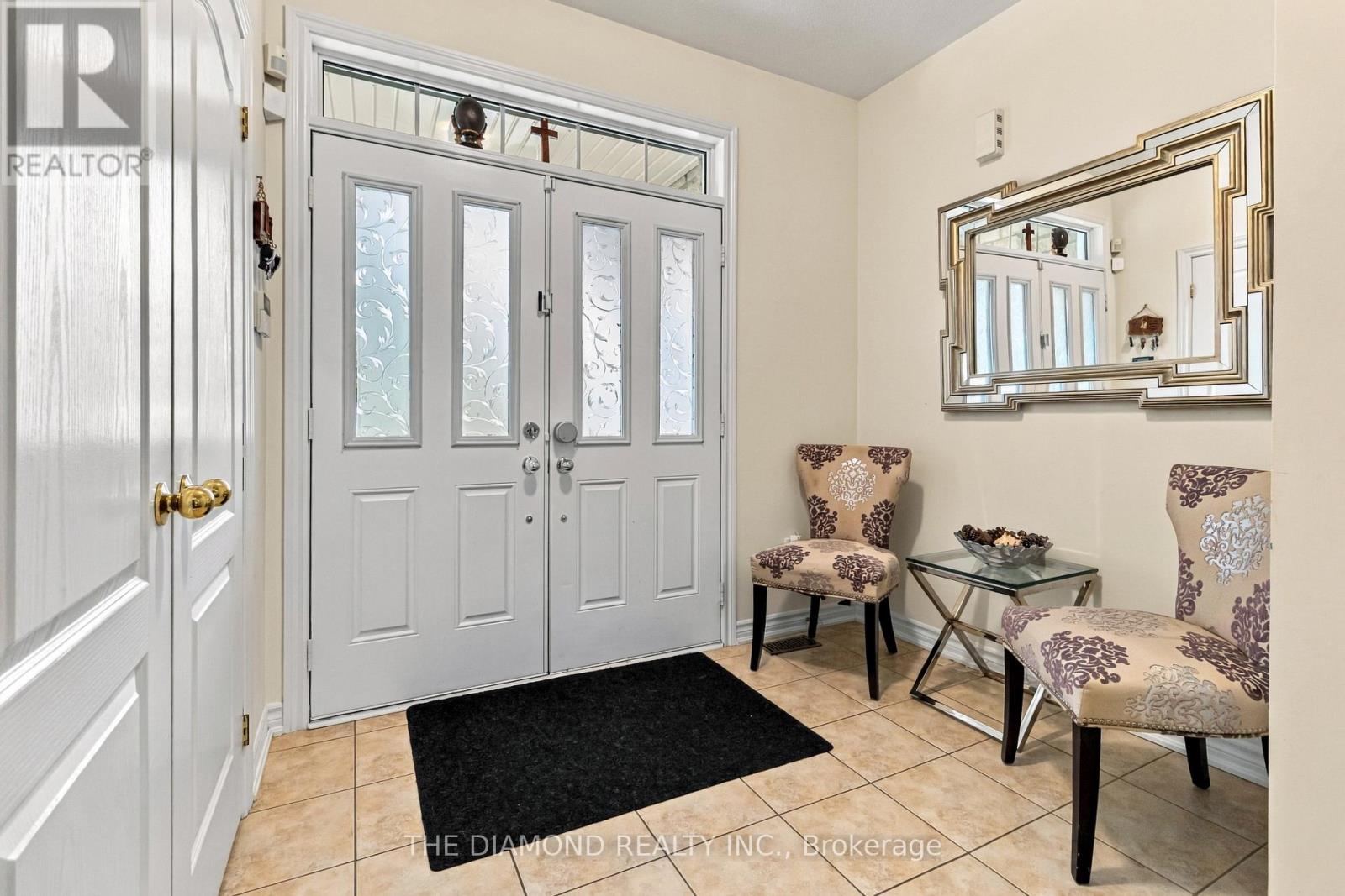 5 Penelope Street, Brampton, Ontario  L6P 3H7 - Photo 5 - W13849956